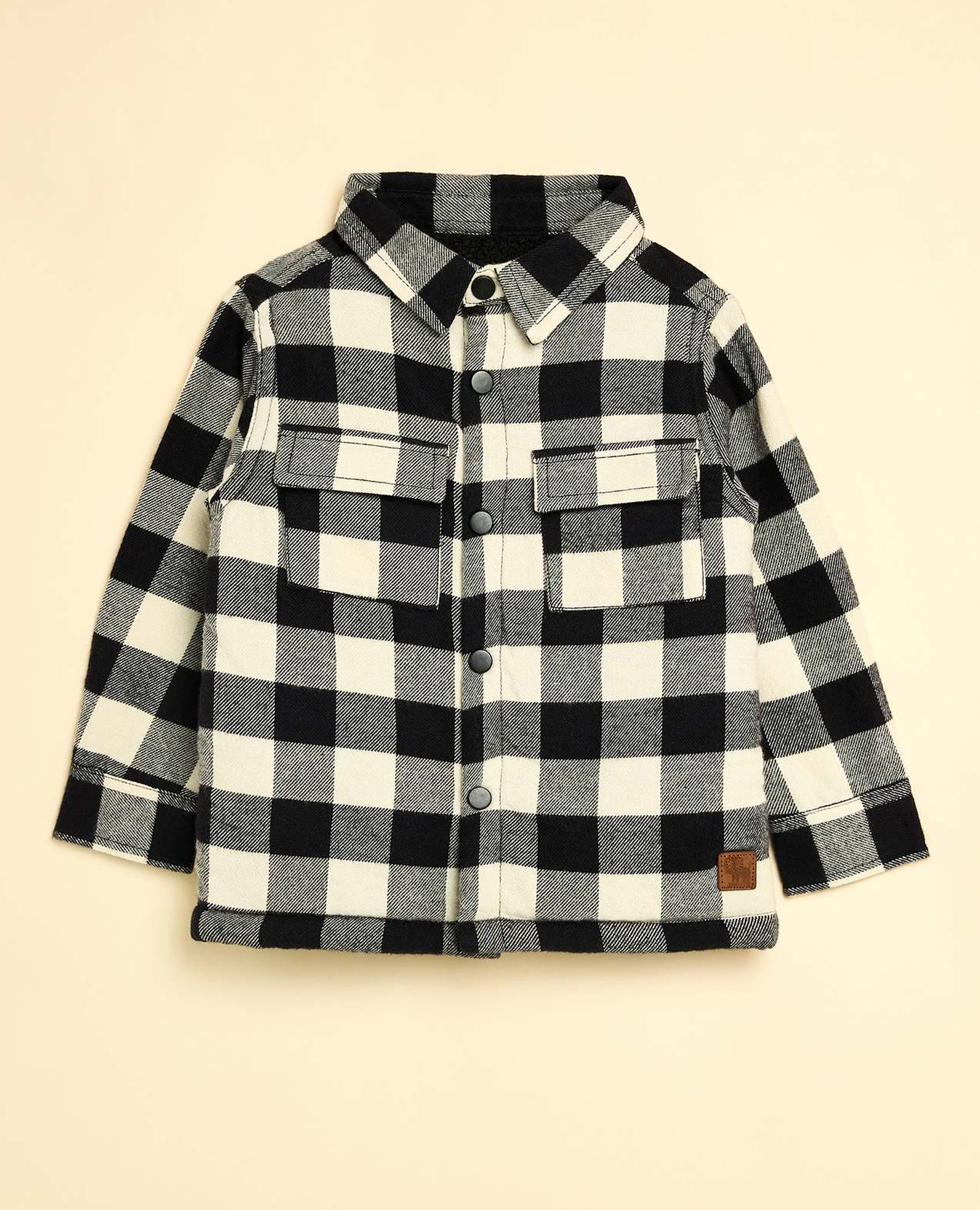 Checked Shirt with Classic Collar and Long Sleeves