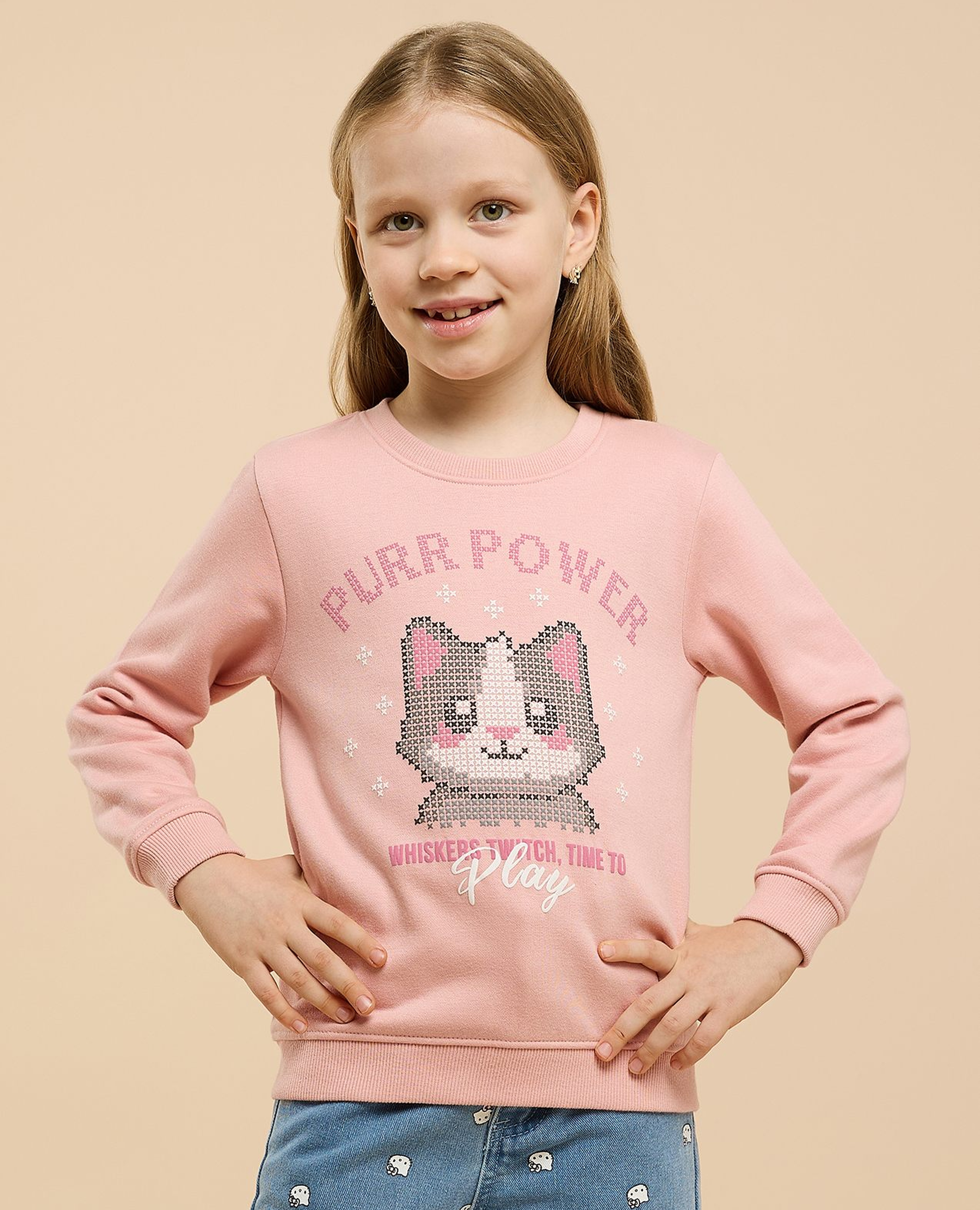 Graphic Print Sweatshirt with Crew Neck and Long Sleeves