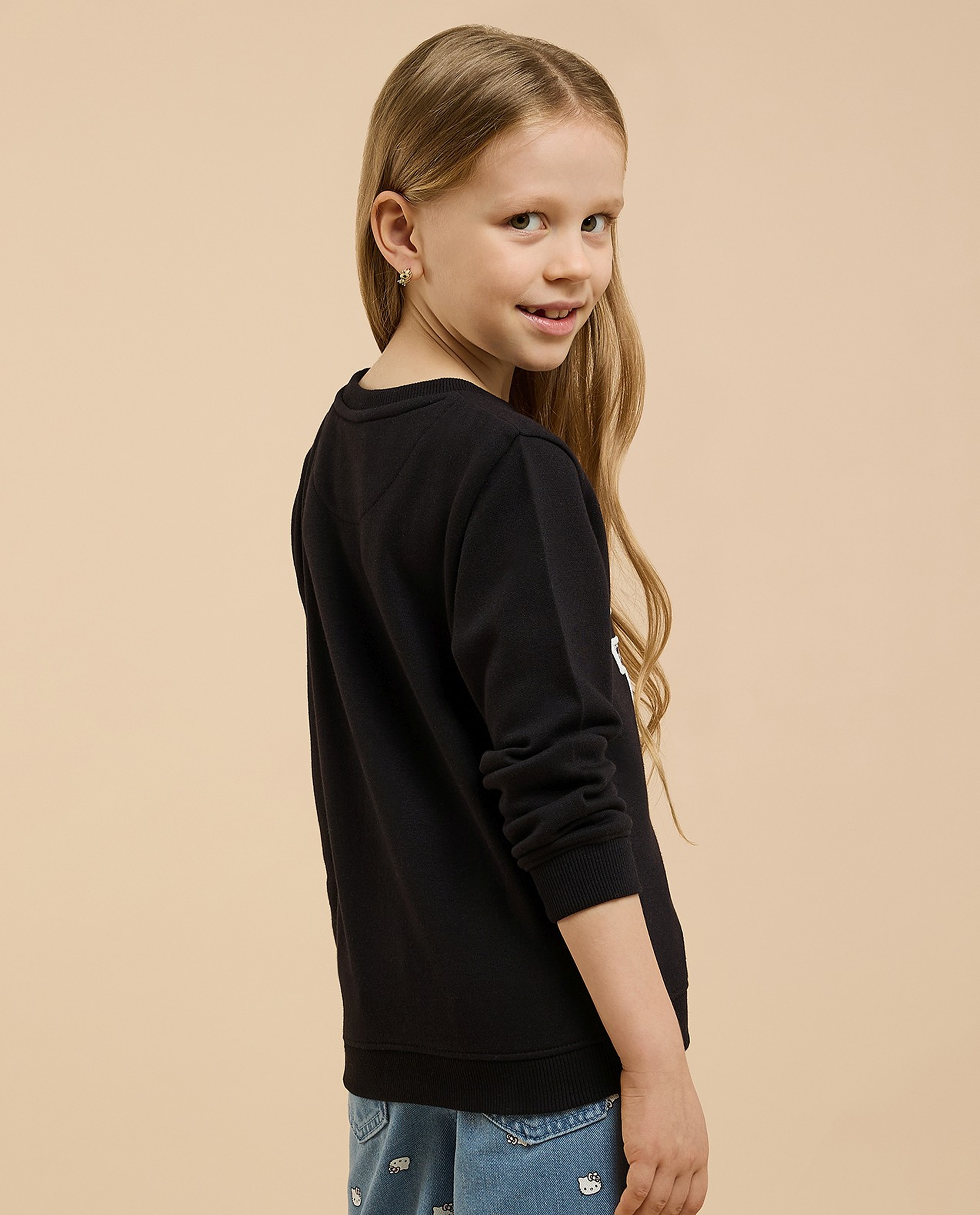 Appliqued Sweatshirt with Crew Neck and Long Sleeves