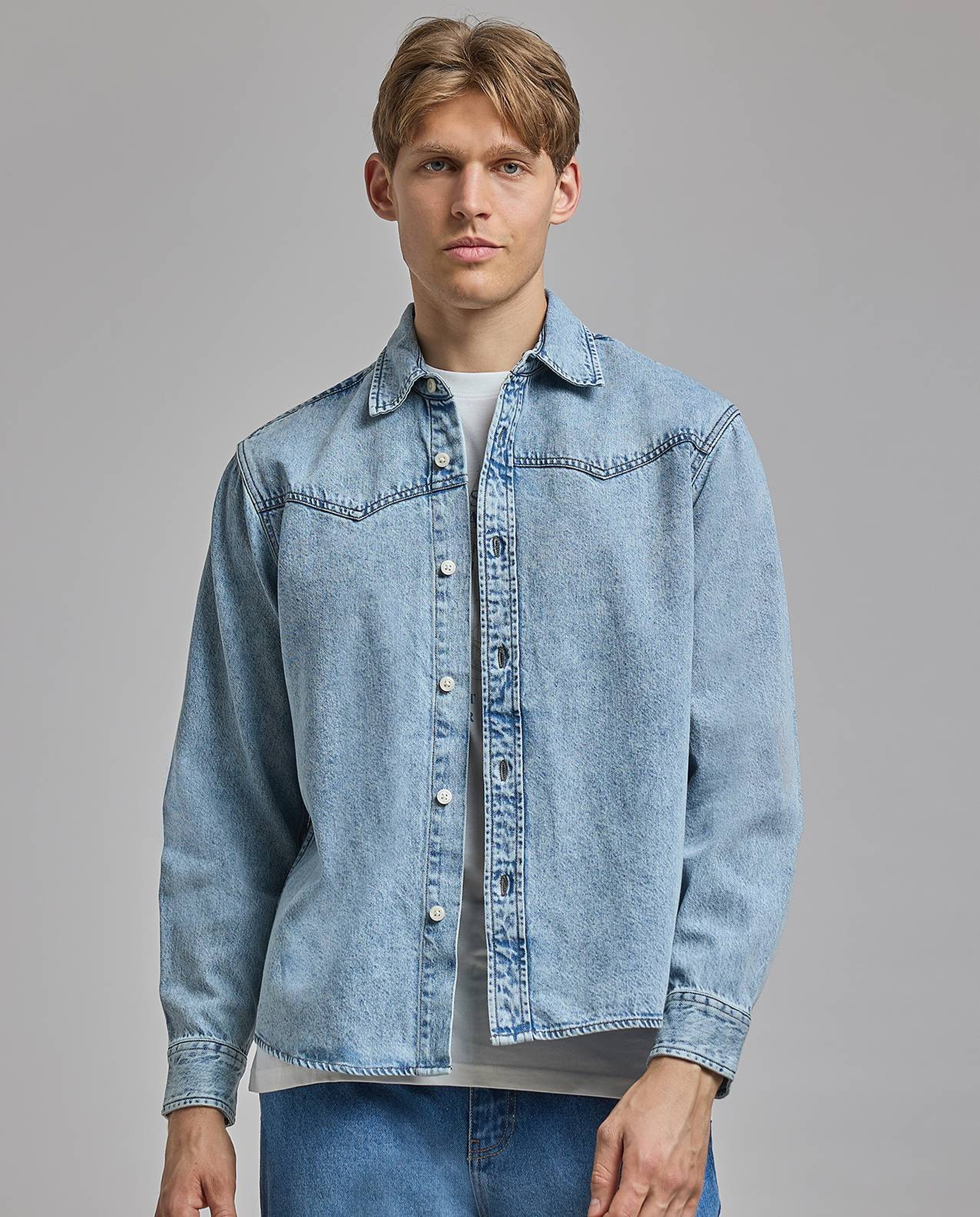 Faded Denim Shirt with Classic Collar and Long Sleeves
