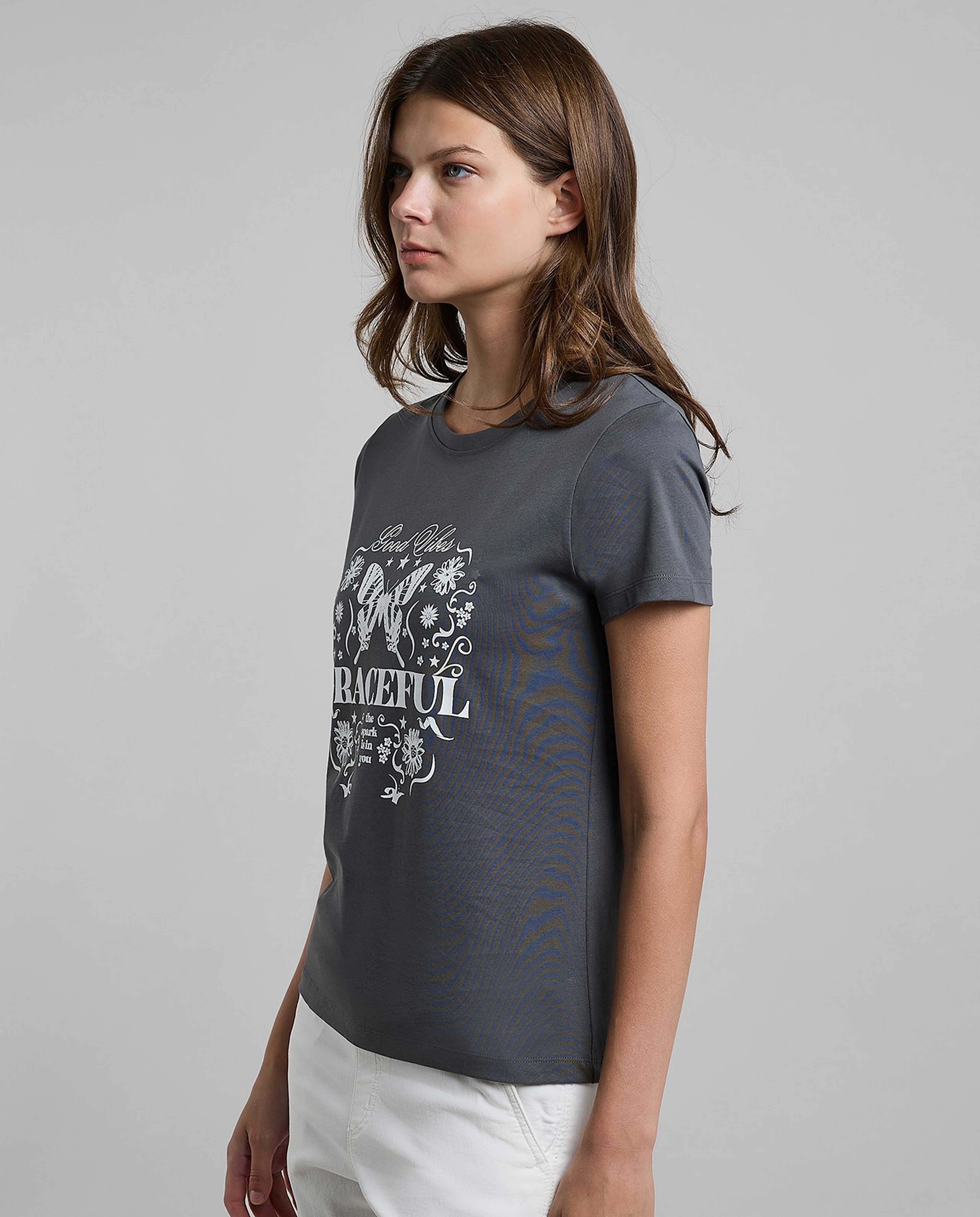 Graphic Print T-Shirt with Crew Neck and Short Sleeves
