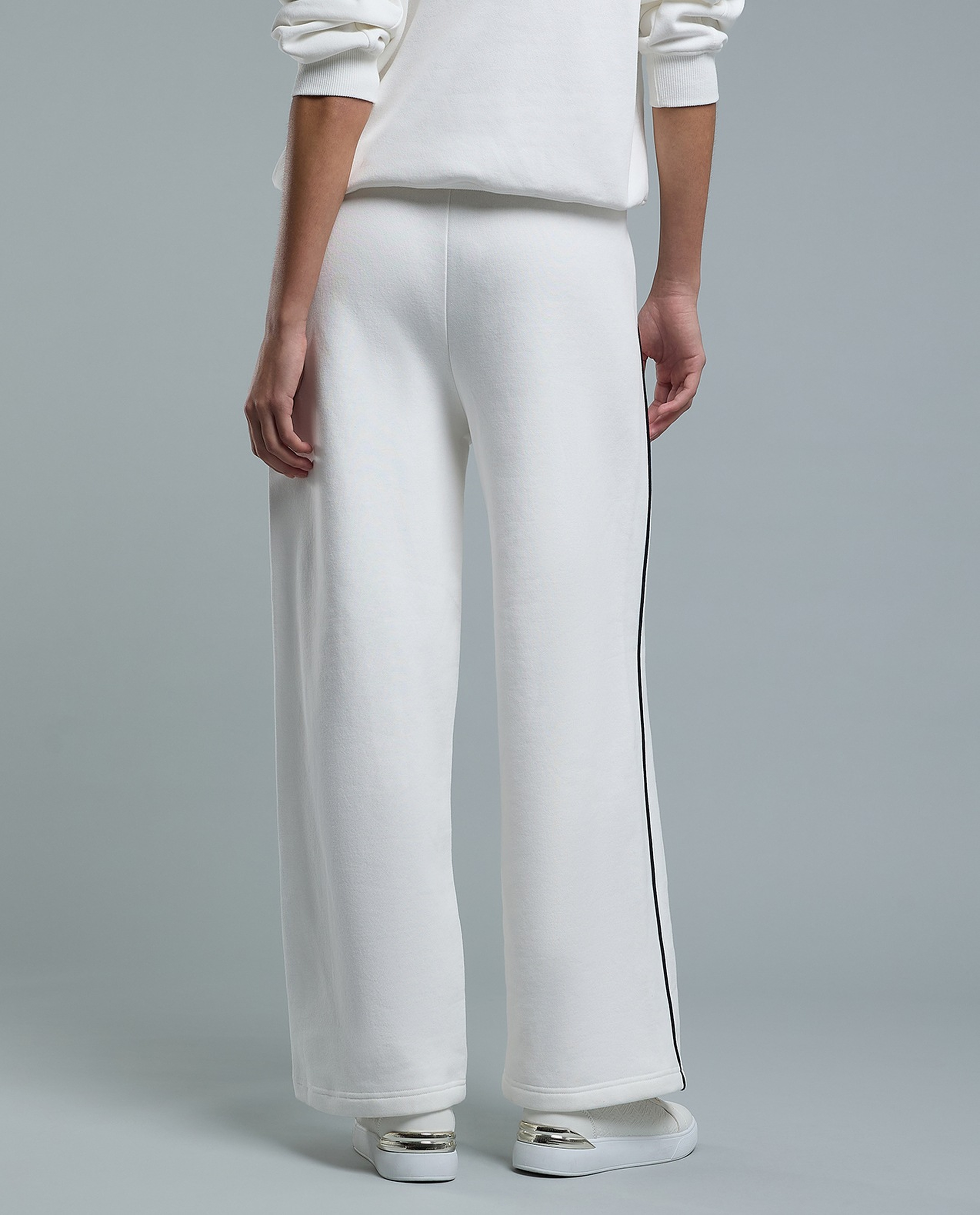 Embroidery Detail Sweatpants with Elastic Waist