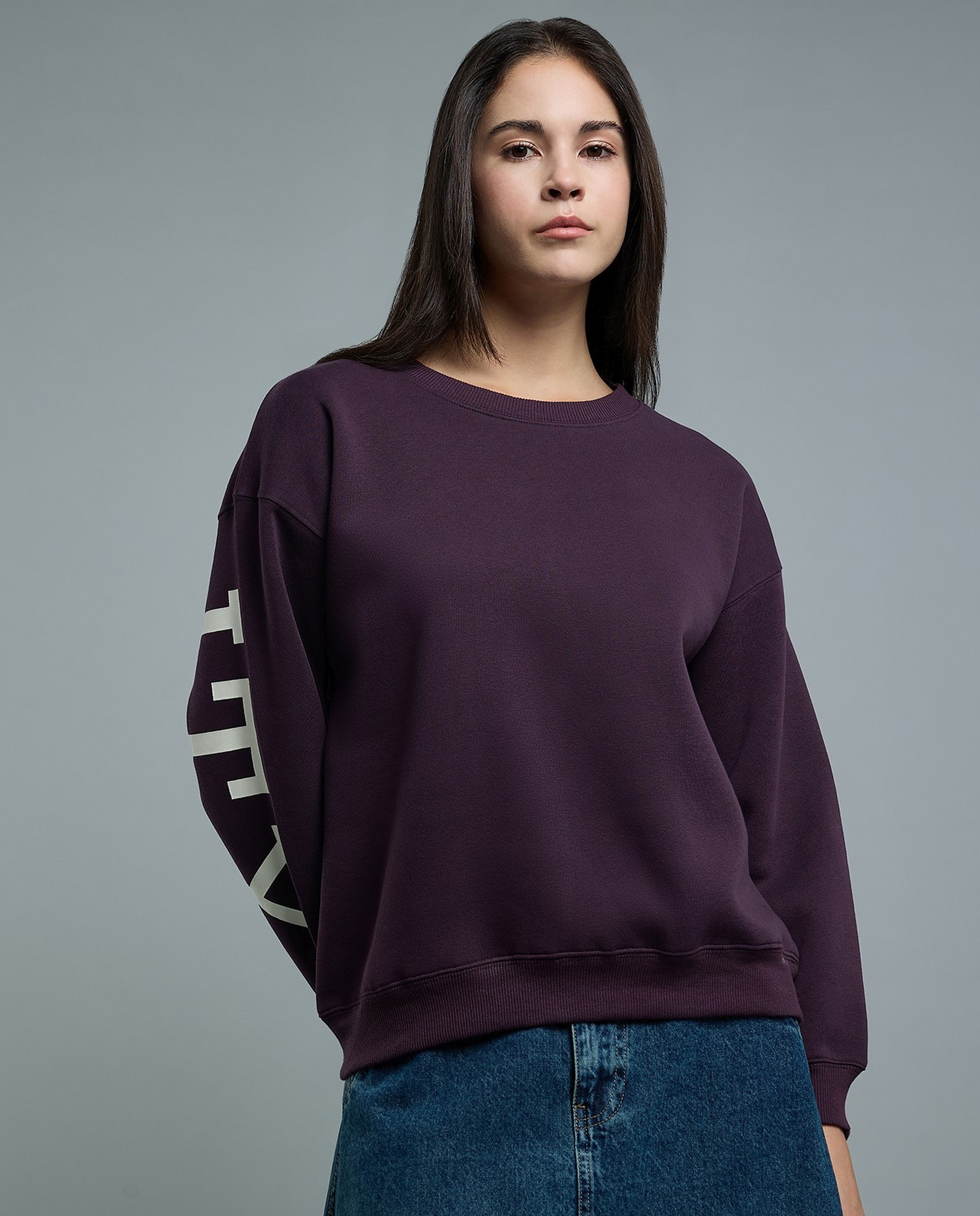 Back Printed Sweatshirt with Crew Neck and Long Sleeves