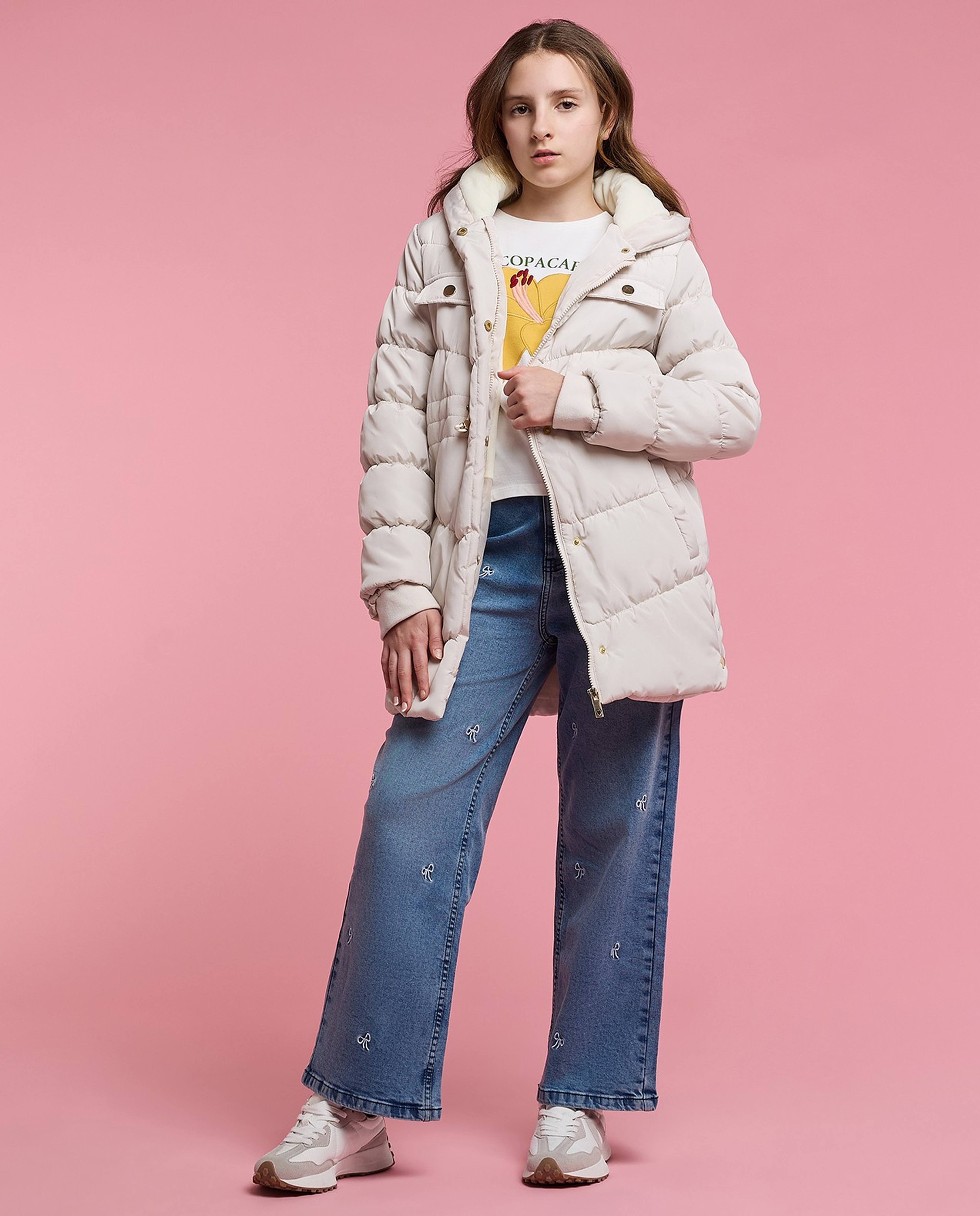 Solid Hooded Puffer Jacket with Zipper Closure