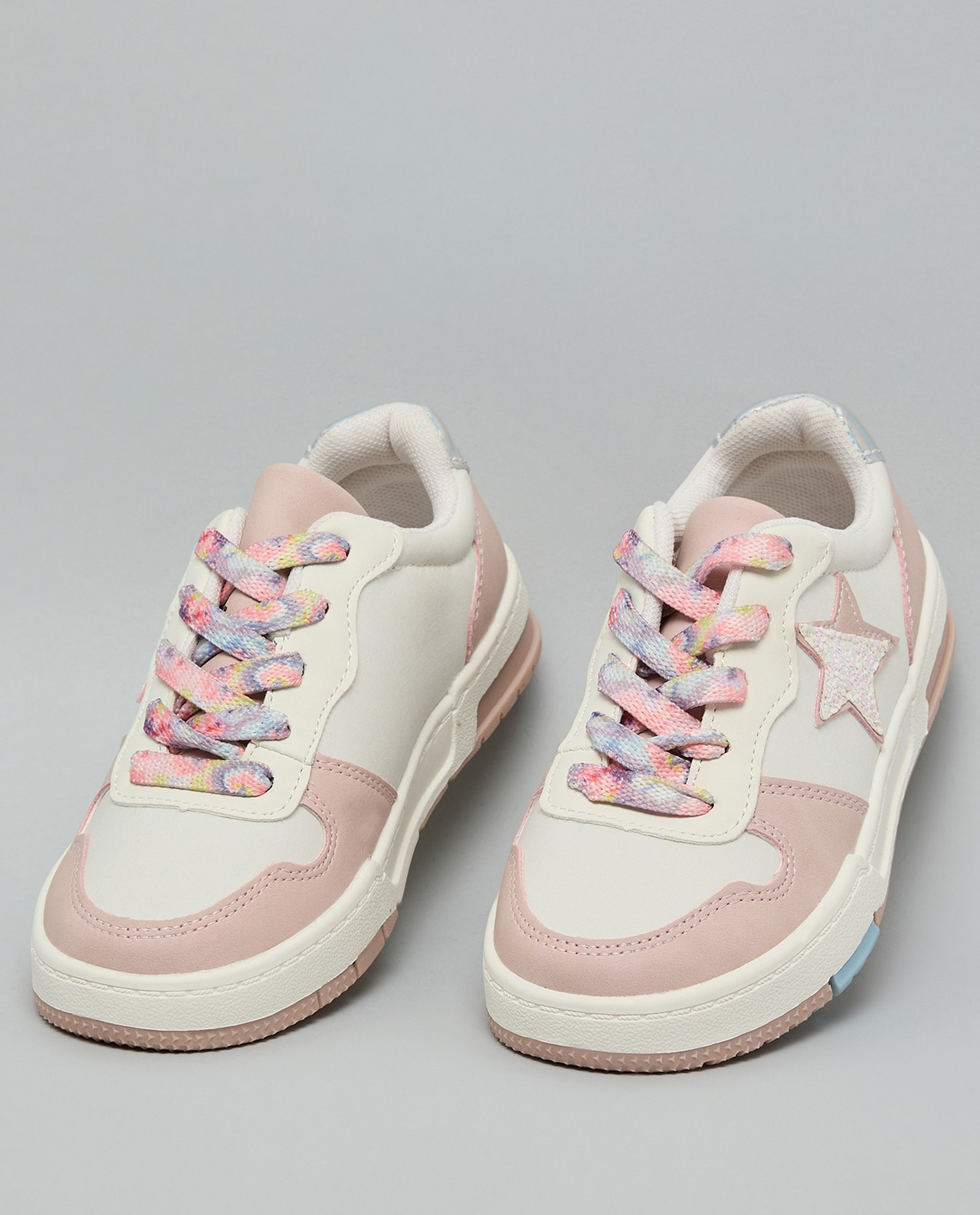 Color Block Lace Up Sneakers