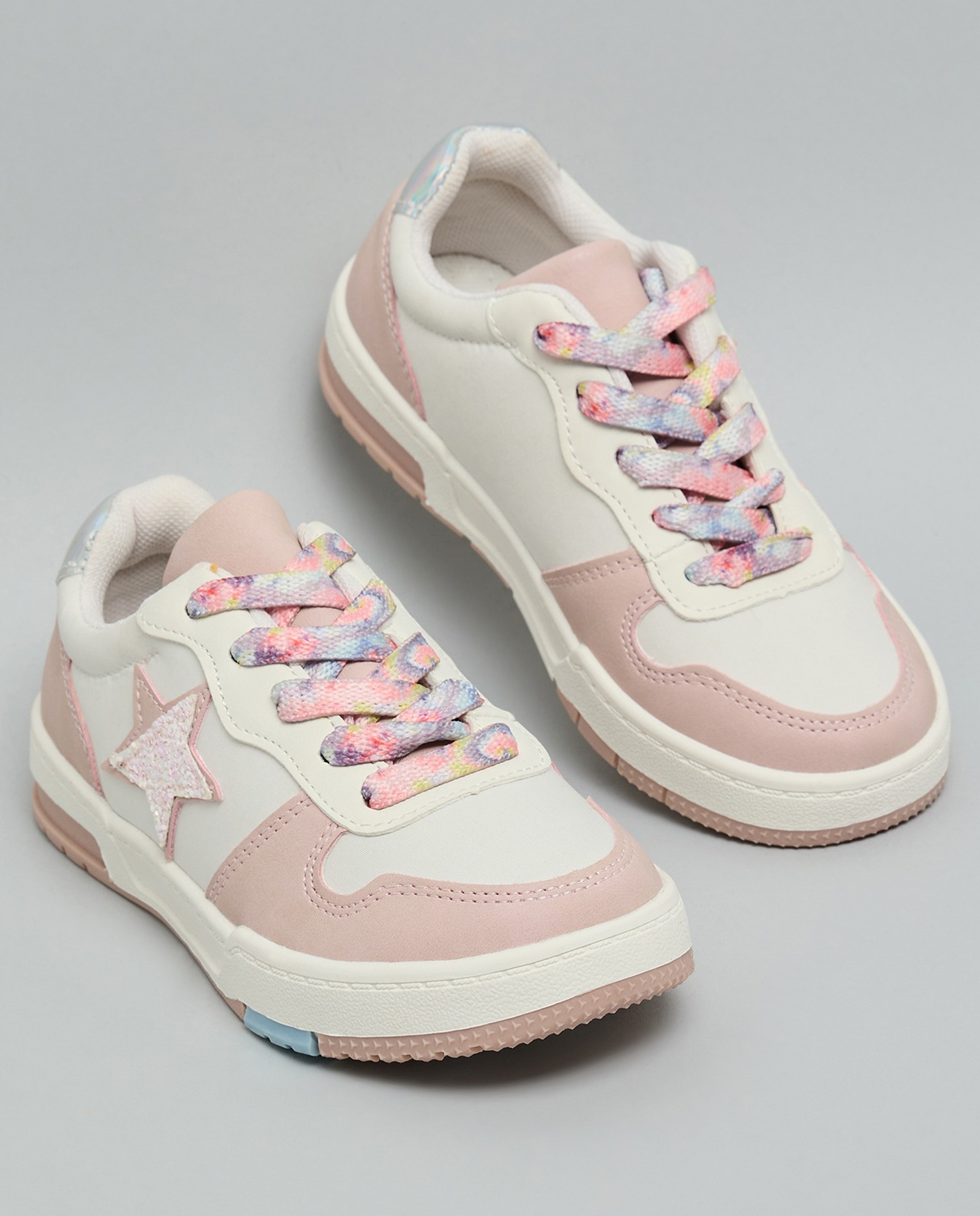 Color Block Lace Up Sneakers