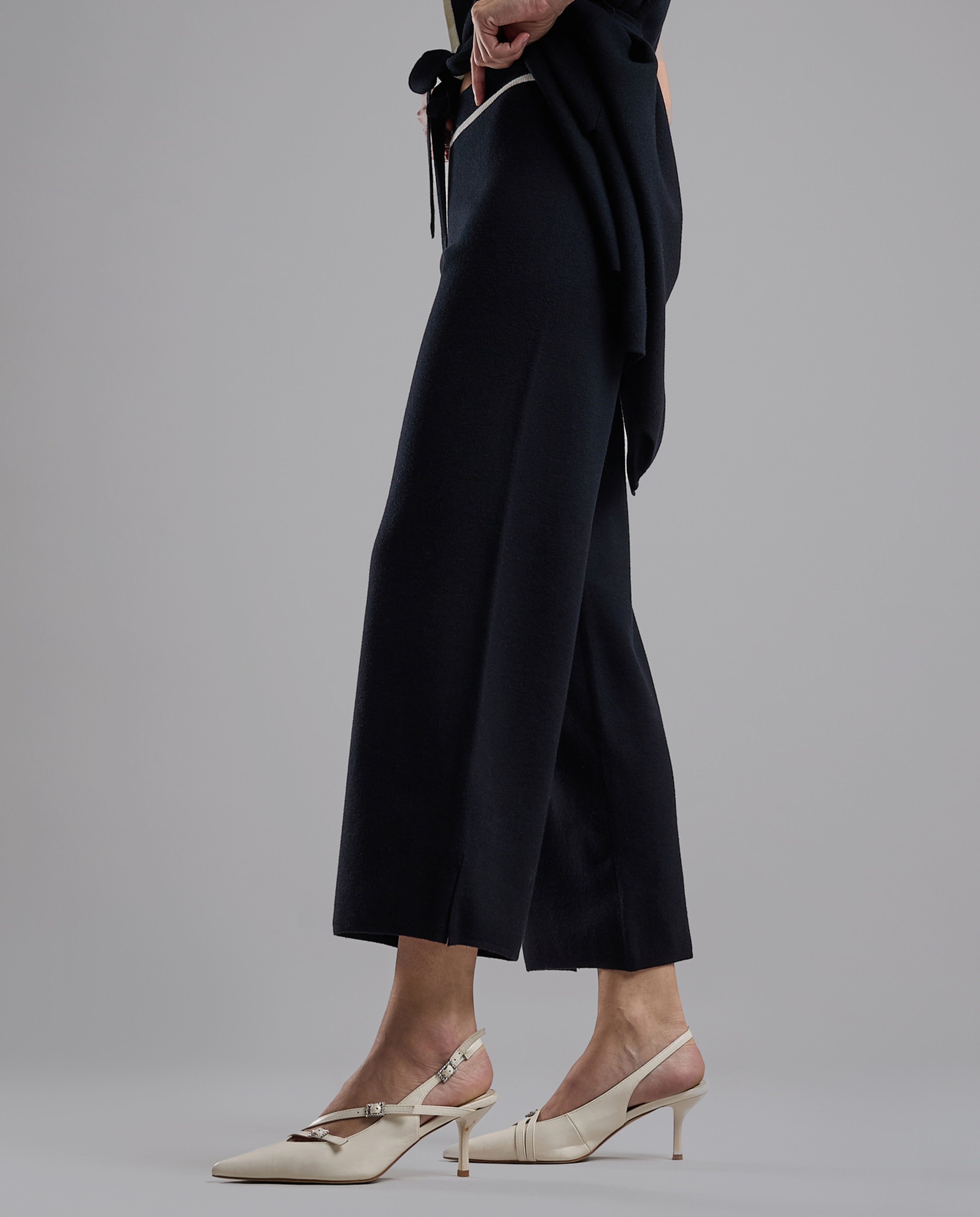 Textured Wide Leg Pants with Elastic Waist
