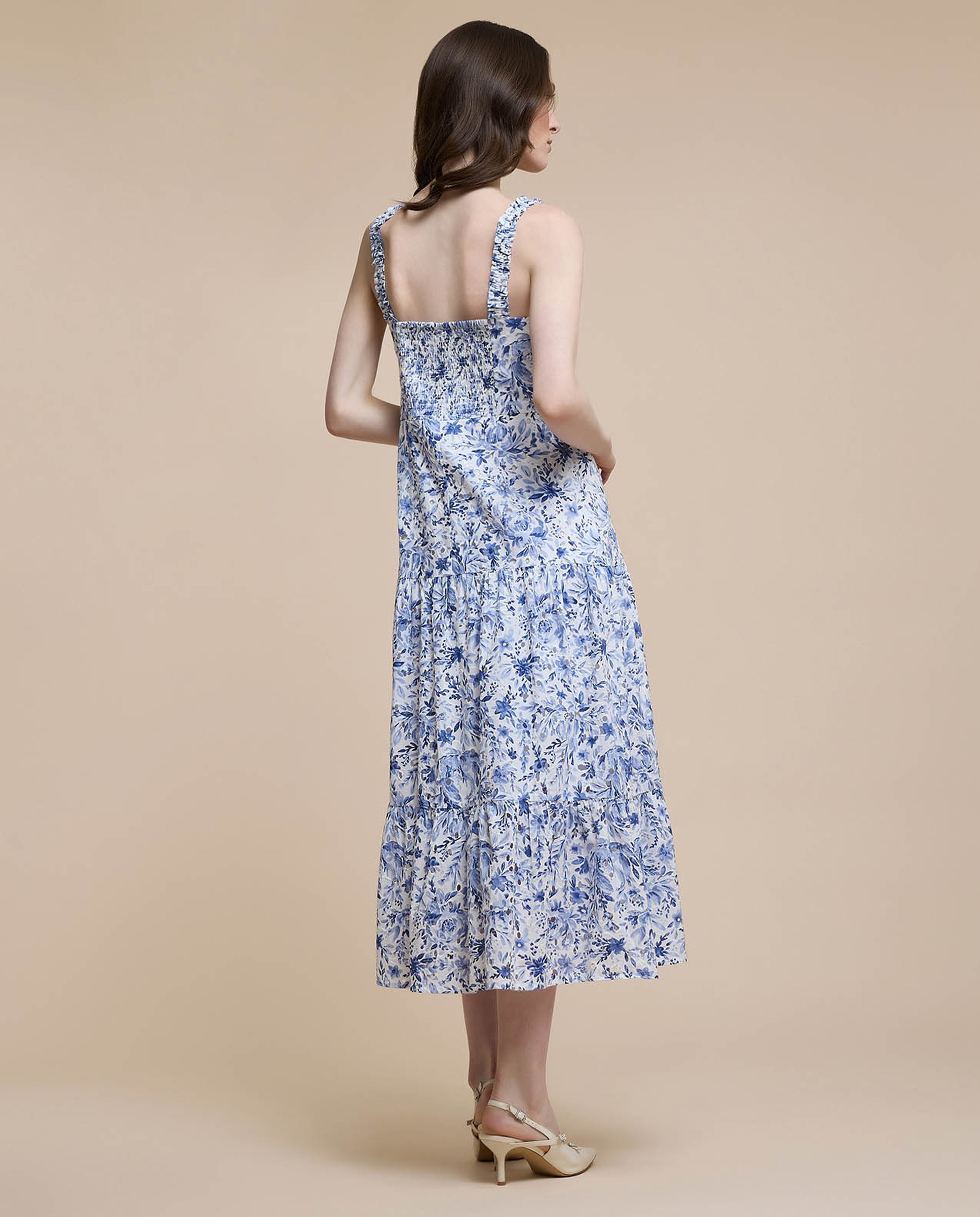 Printed Sleeveless Midi Dress with Sweatheart Neck