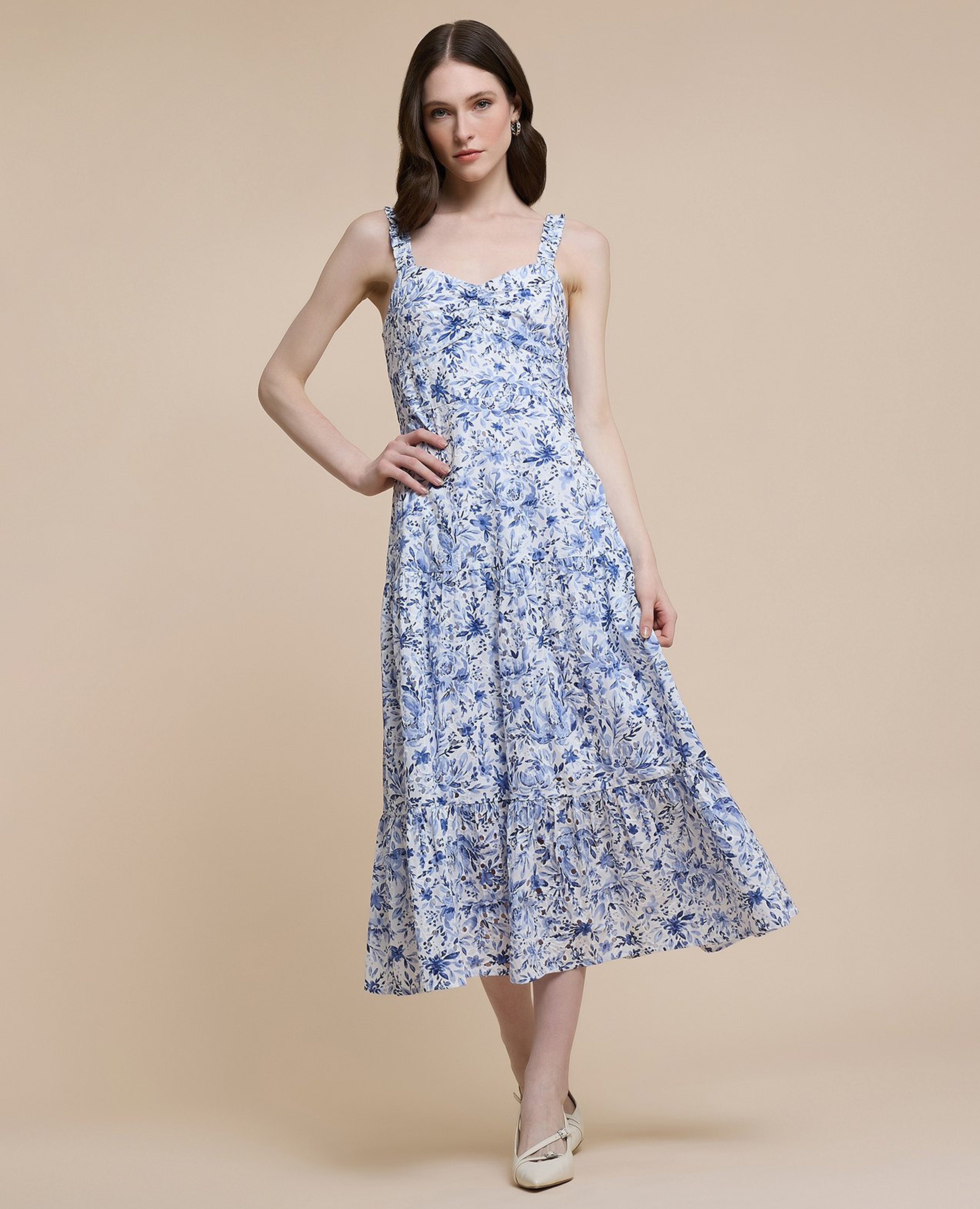 Printed Sleeveless Midi Dress with Sweatheart Neck