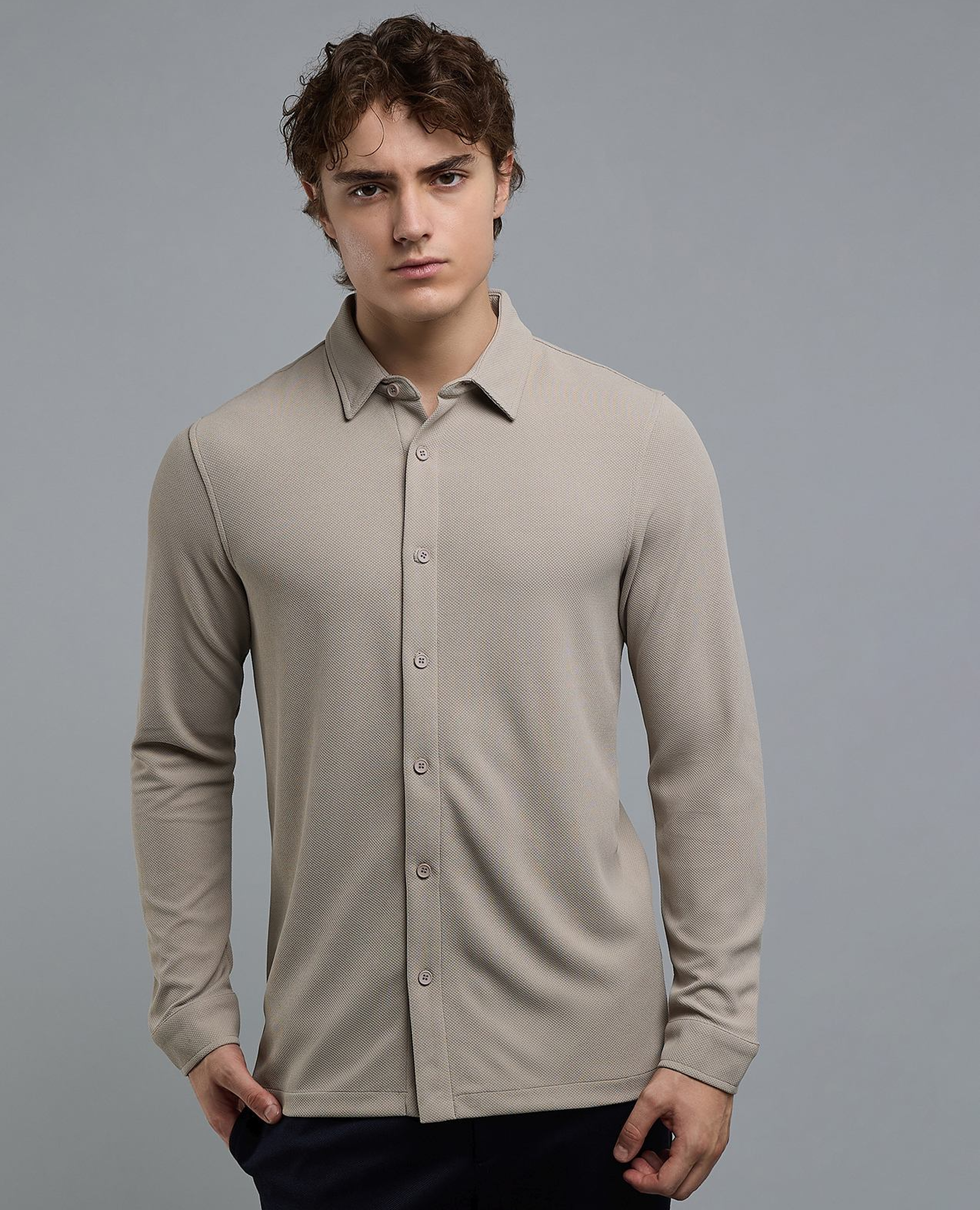 Solid Shirt with Classic Collar and Long Sleeves