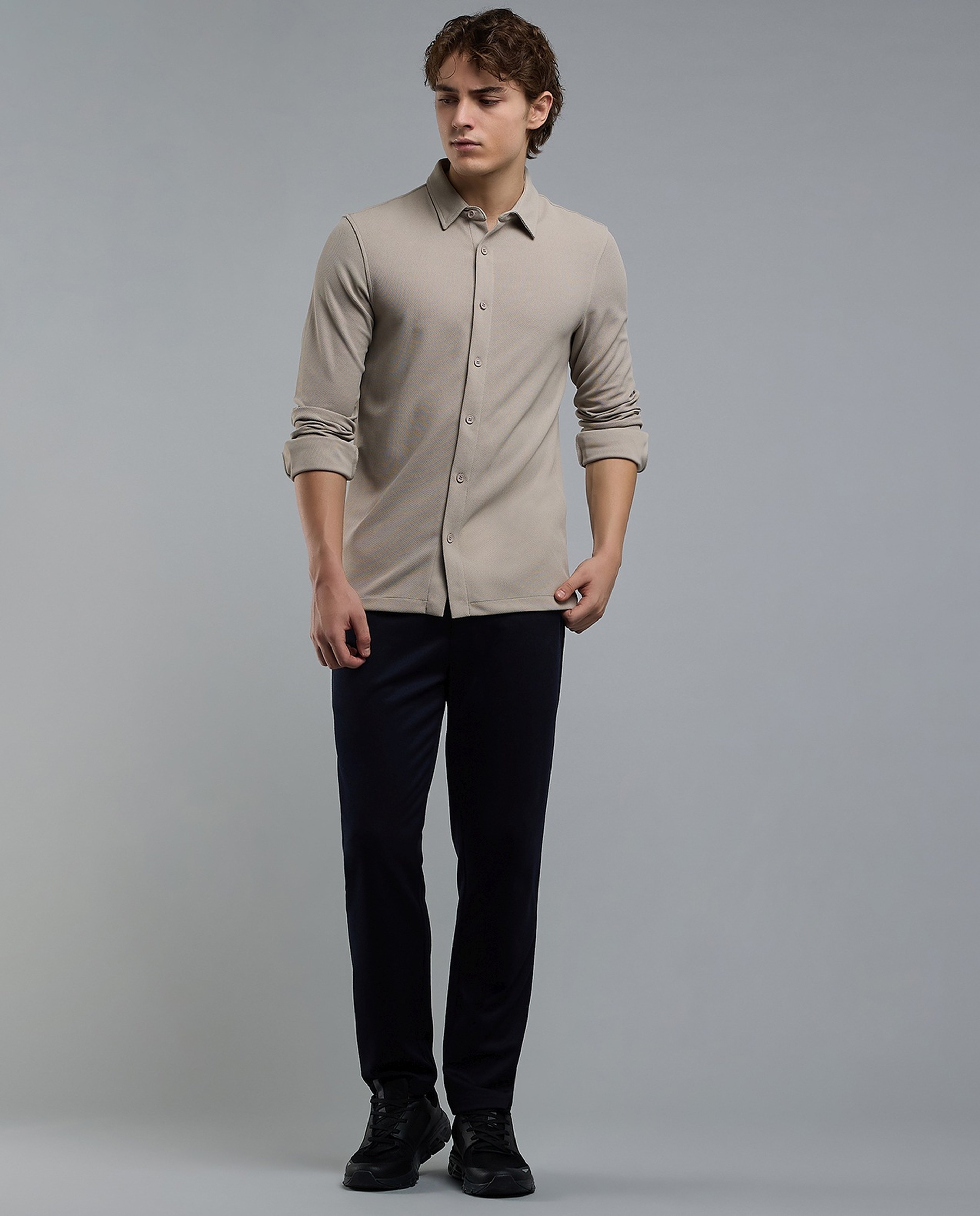 Solid Shirt with Classic Collar and Long Sleeves