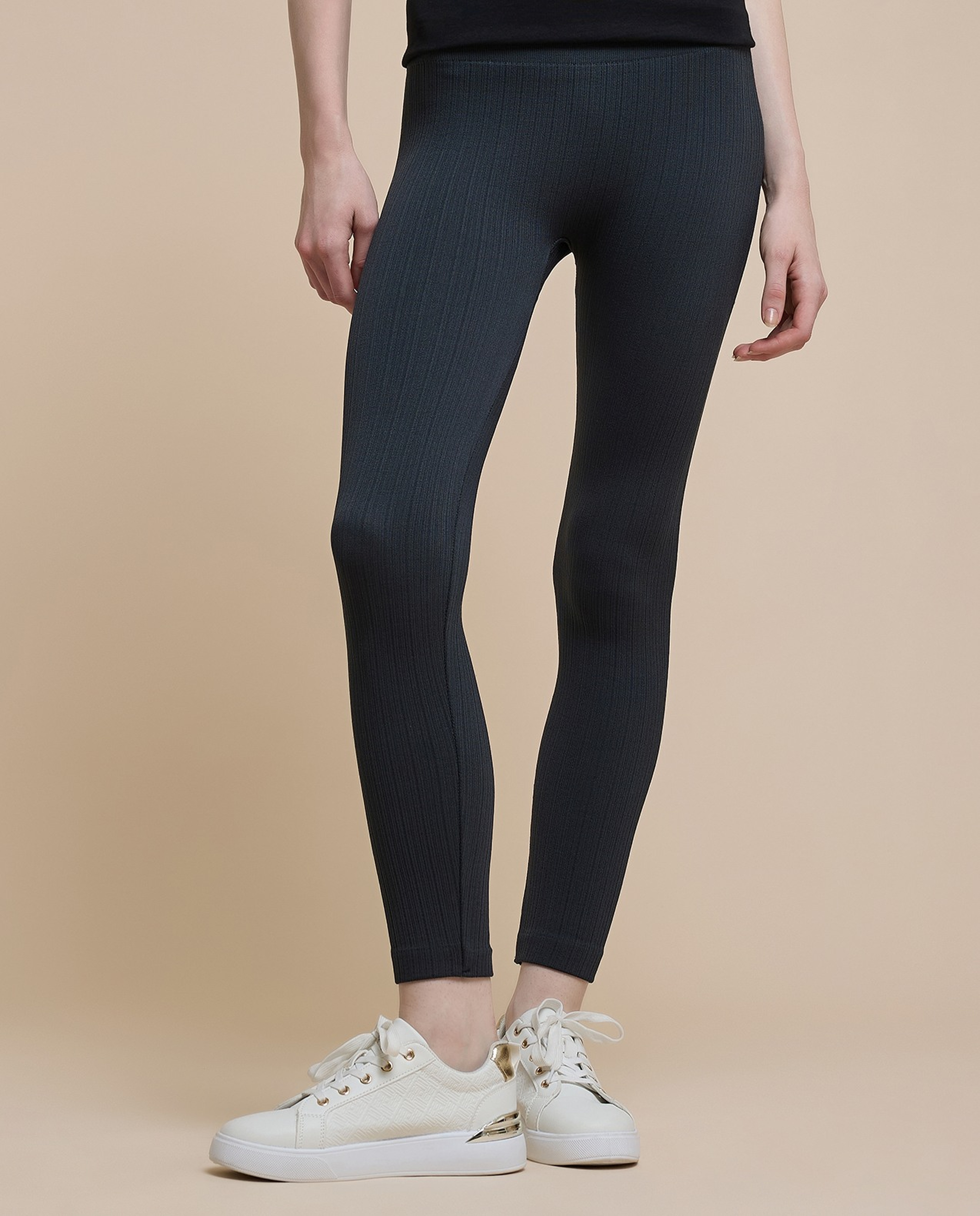 Solid Leggings with Elastic Waist