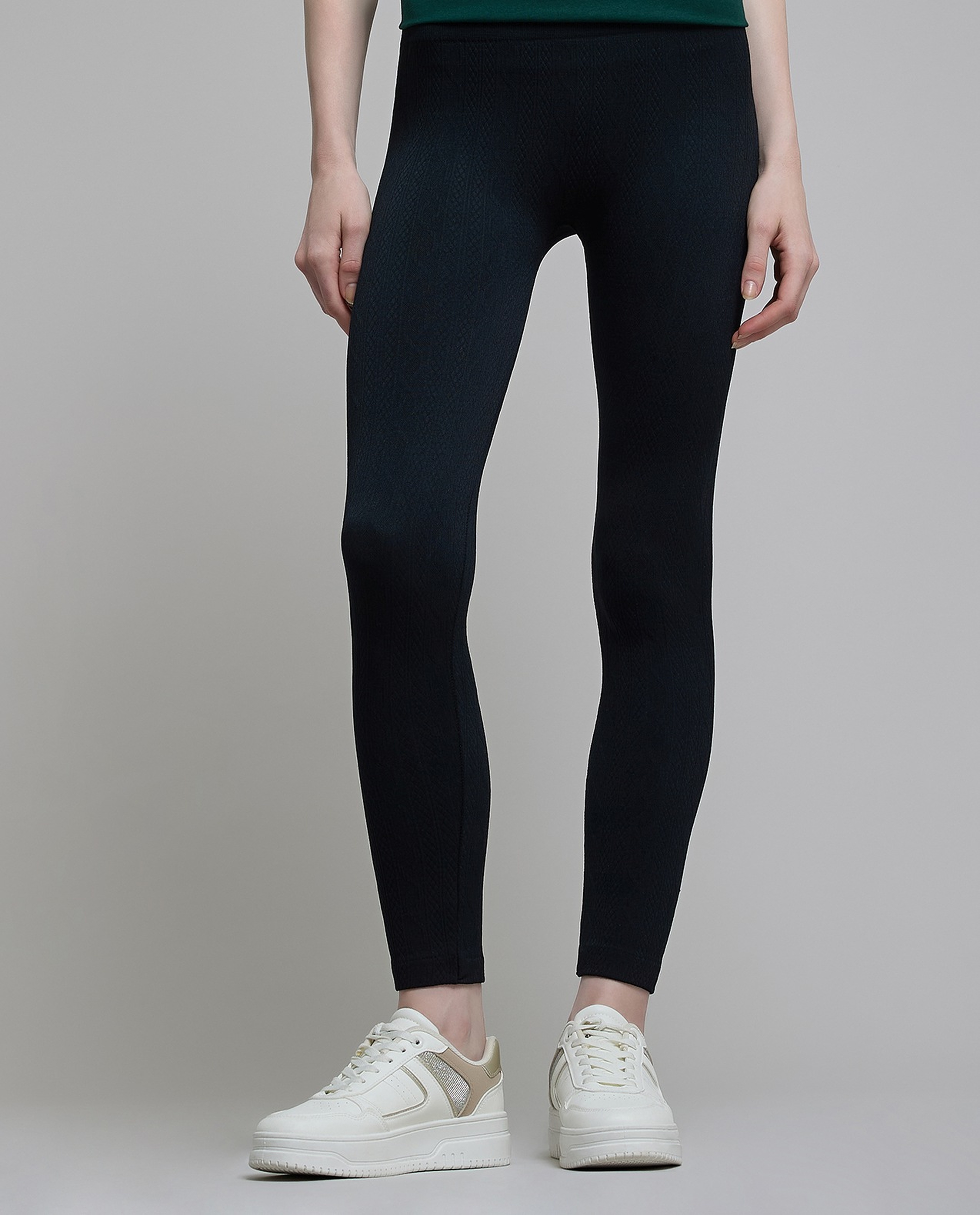 Solid Leggings with Elastic Waist