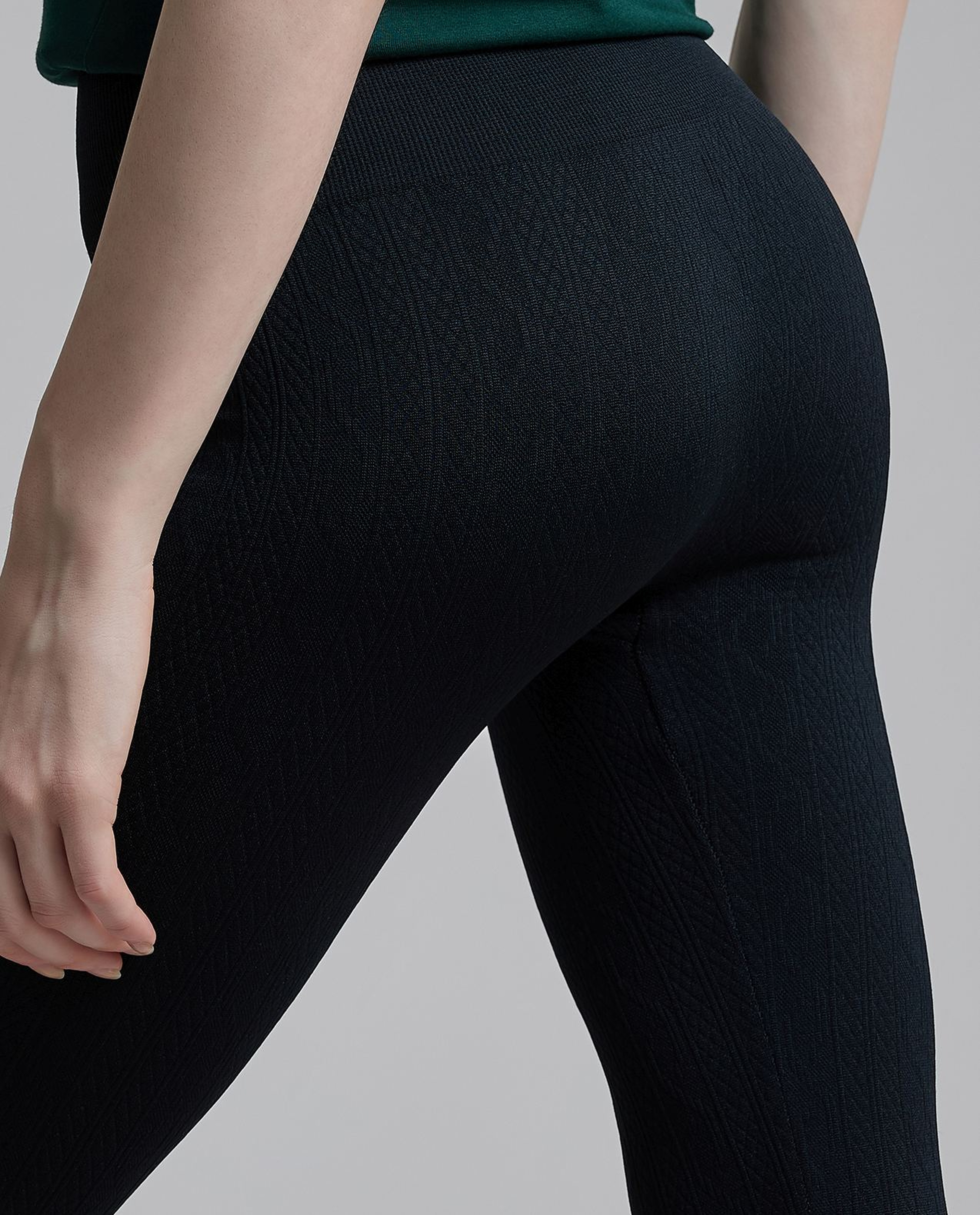 Solid Leggings with Elastic Waist