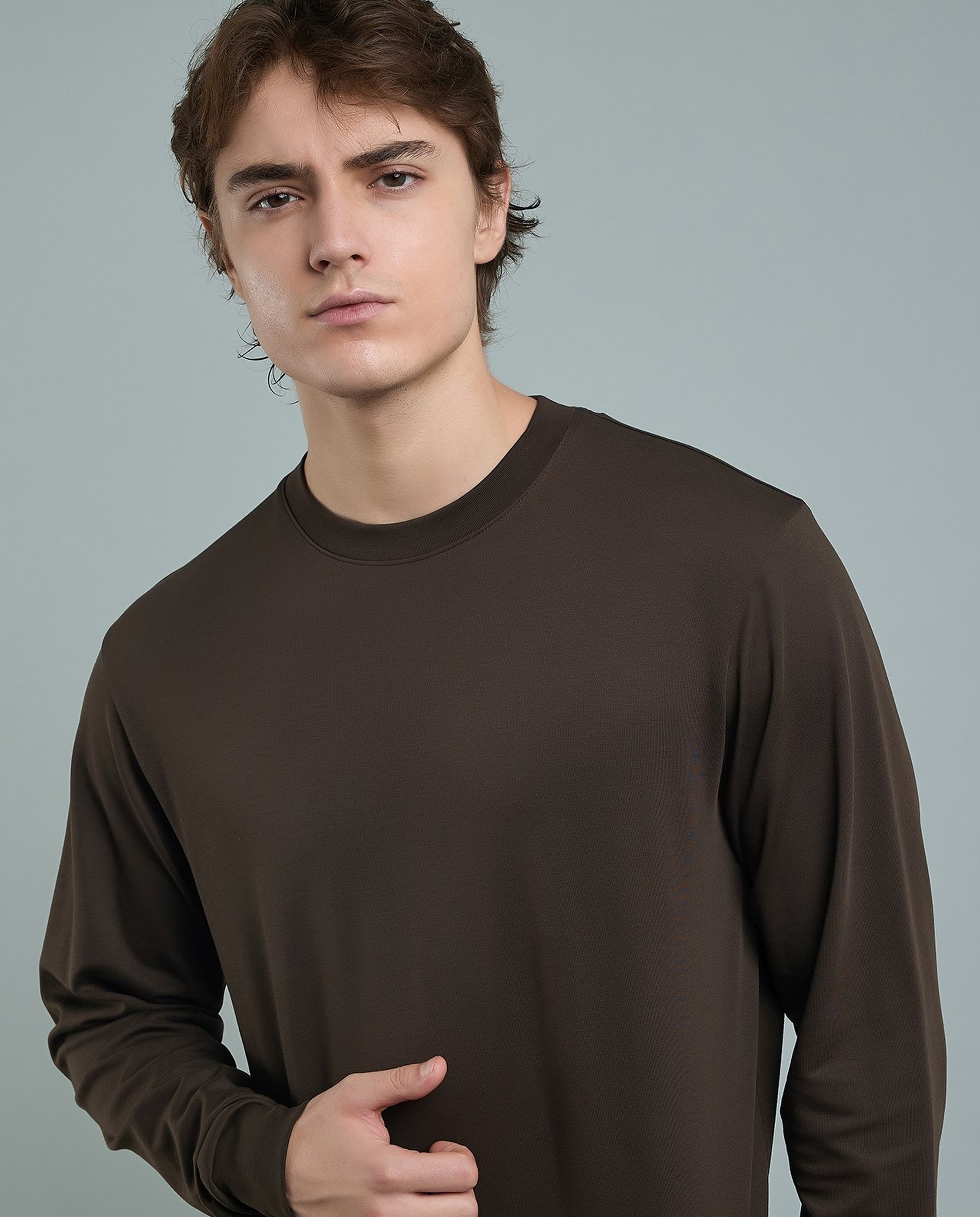 Solid T-Shirt with Crew Neck and Long Sleeves