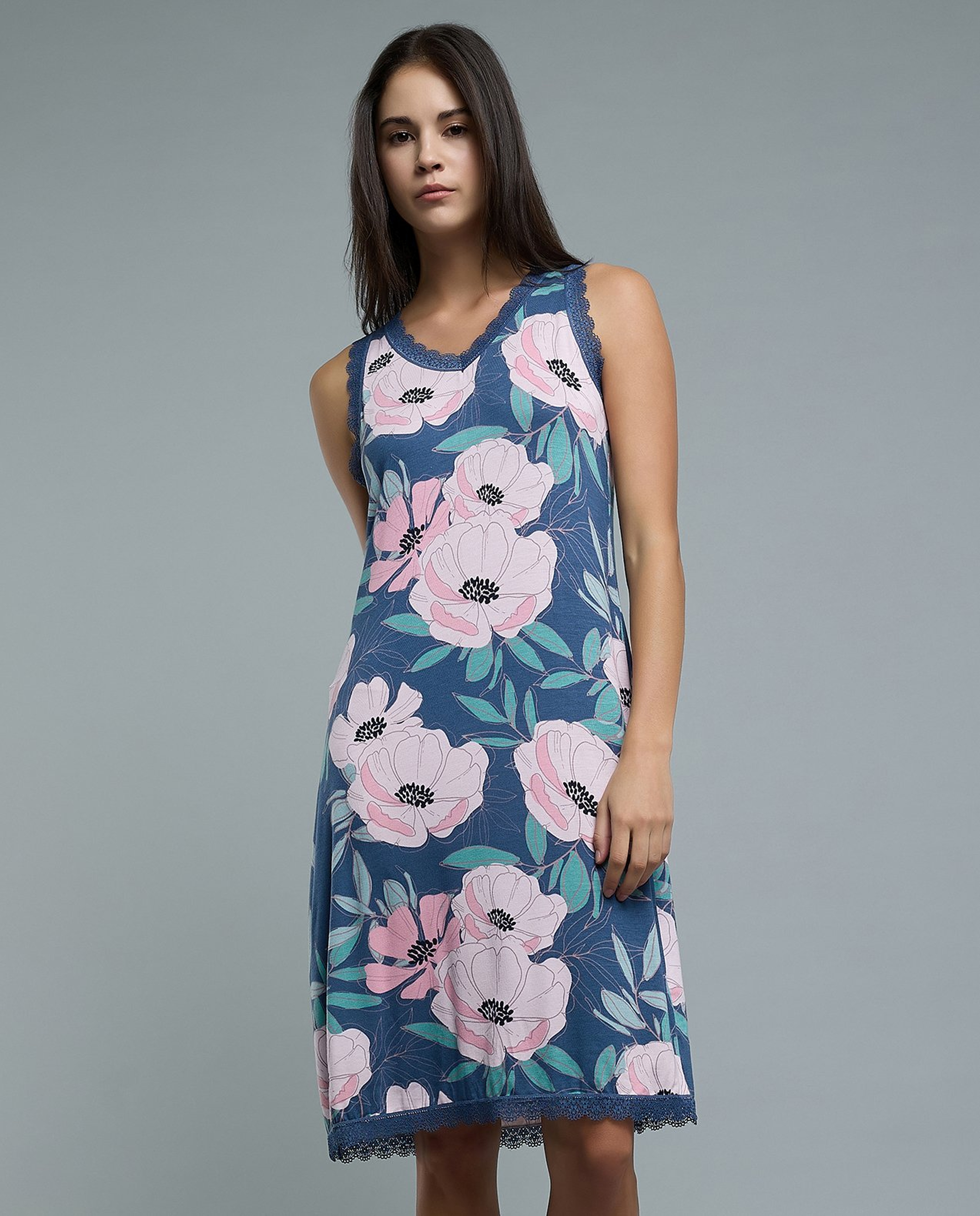Floral Print Sleeveless Nightdress