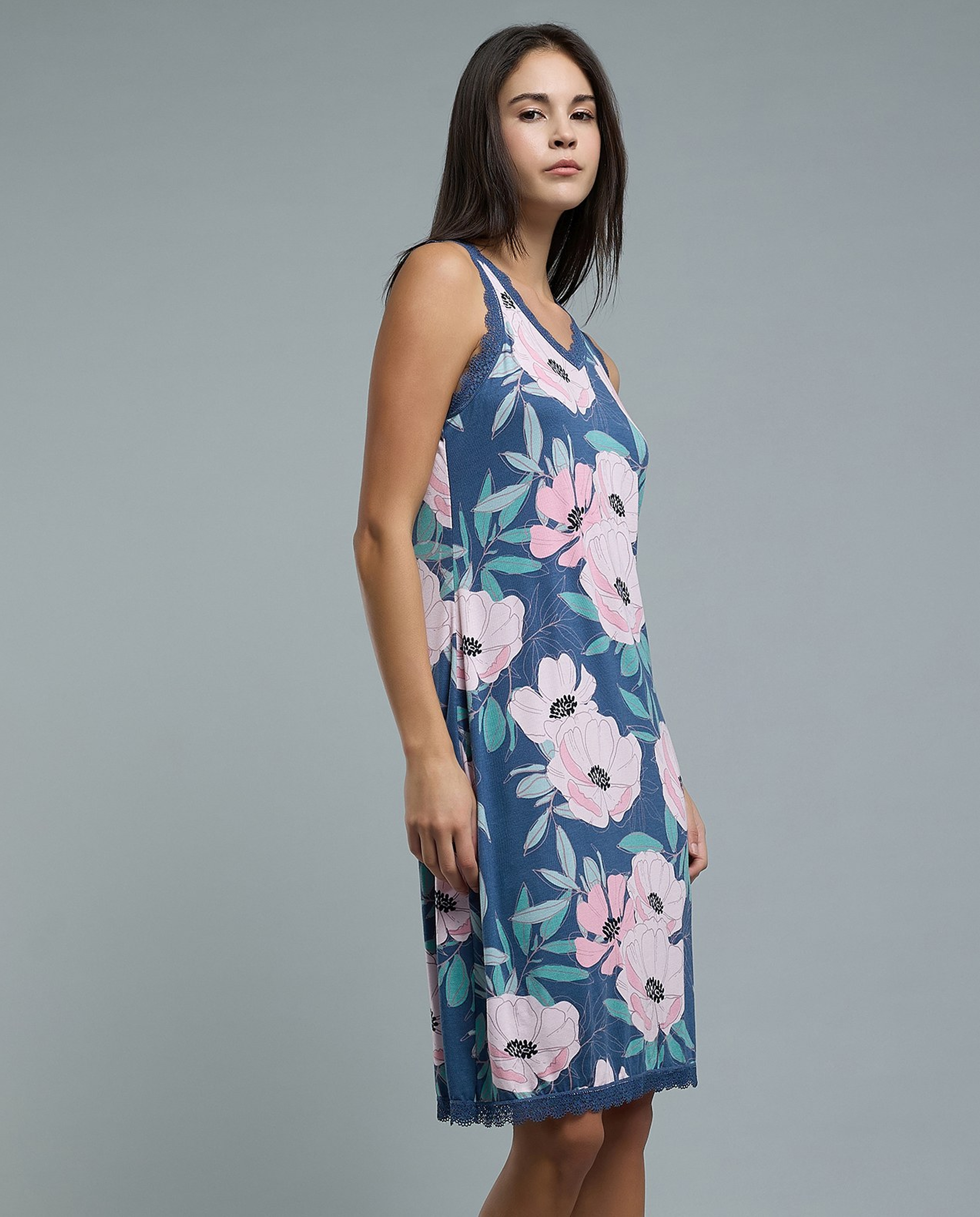 Floral Print Sleeveless Nightdress
