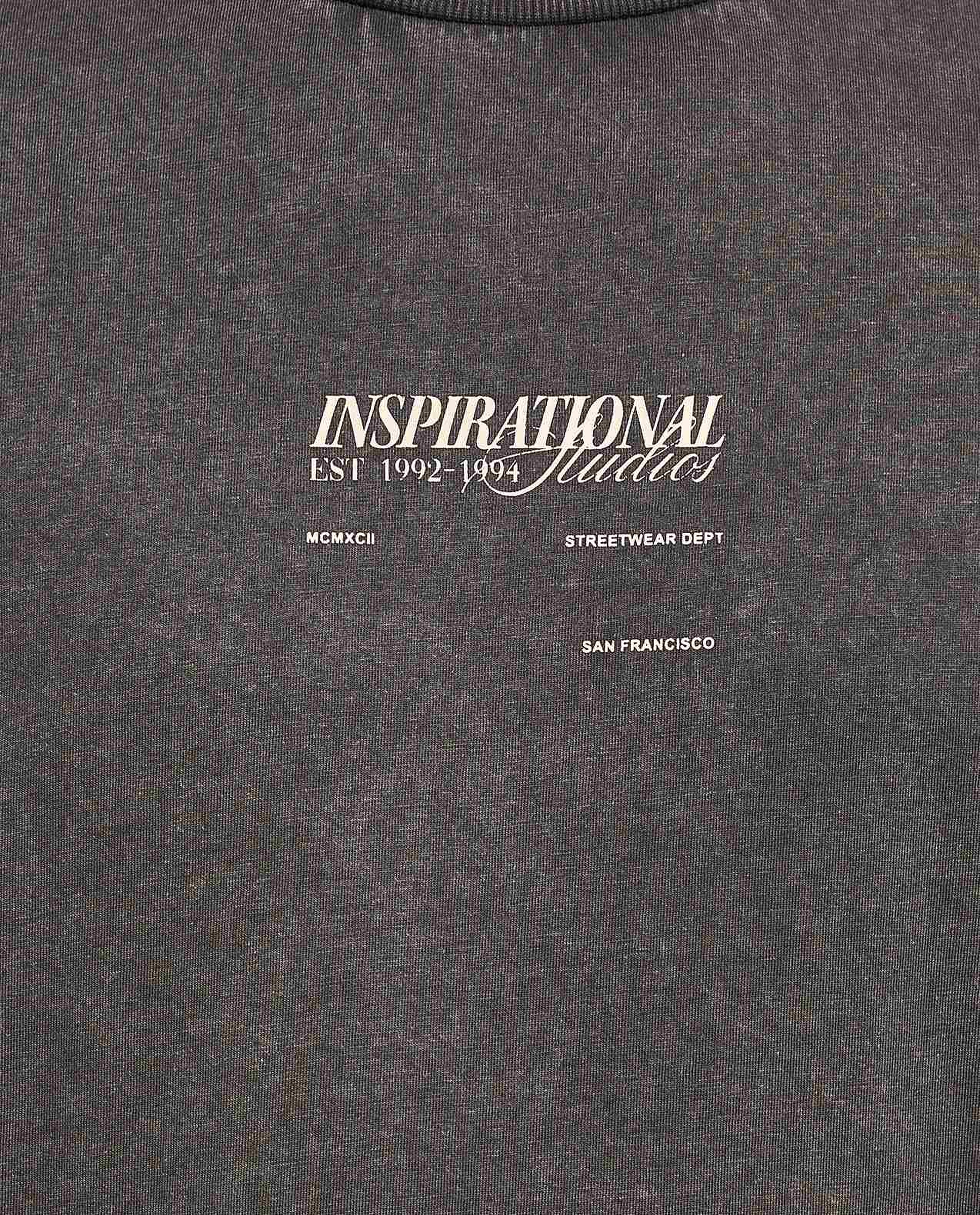 Typography Print T-Shirt with Crew Neck and Short Sleeves