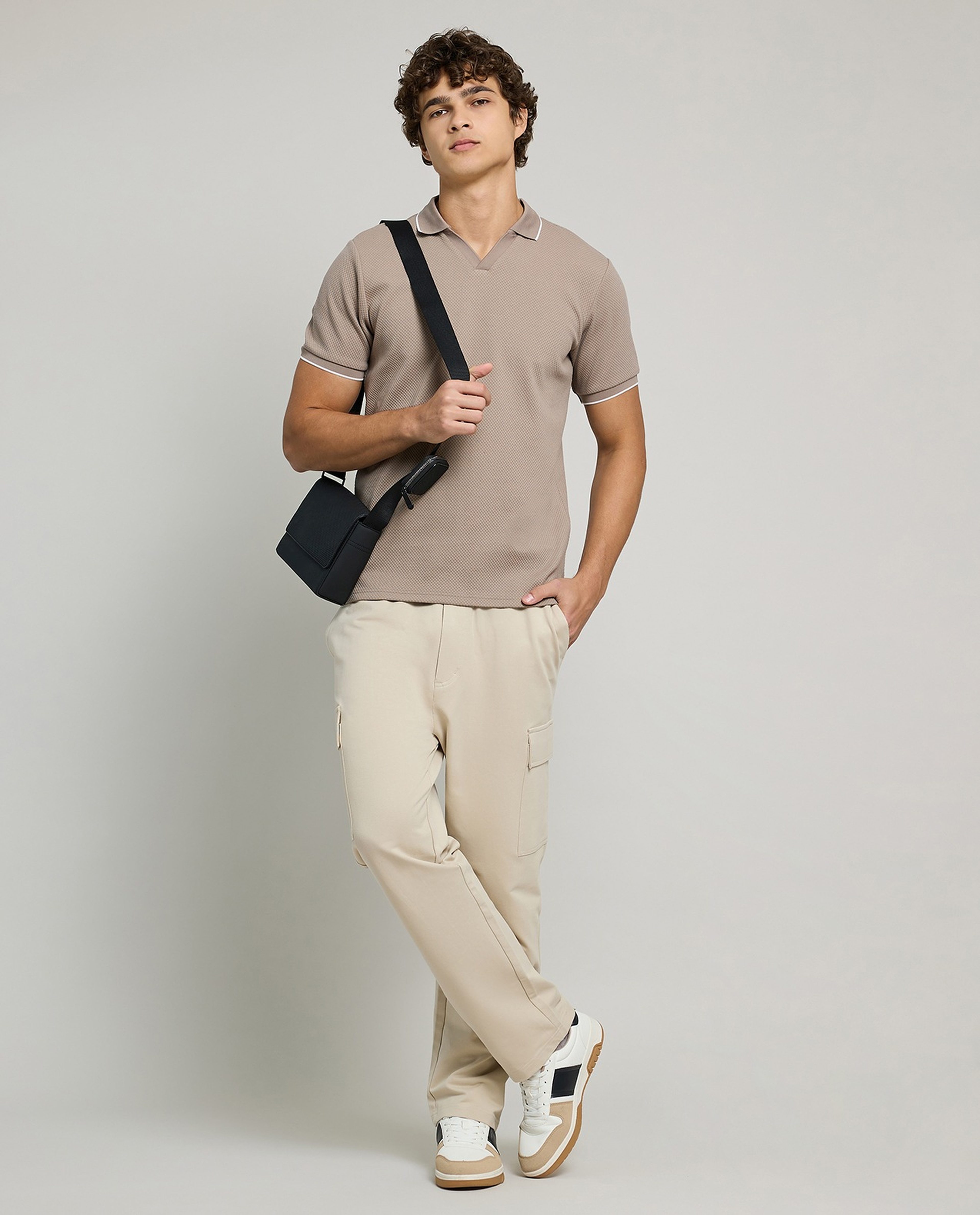 Contrast Trim Polo T-Shirt with Short Sleeves