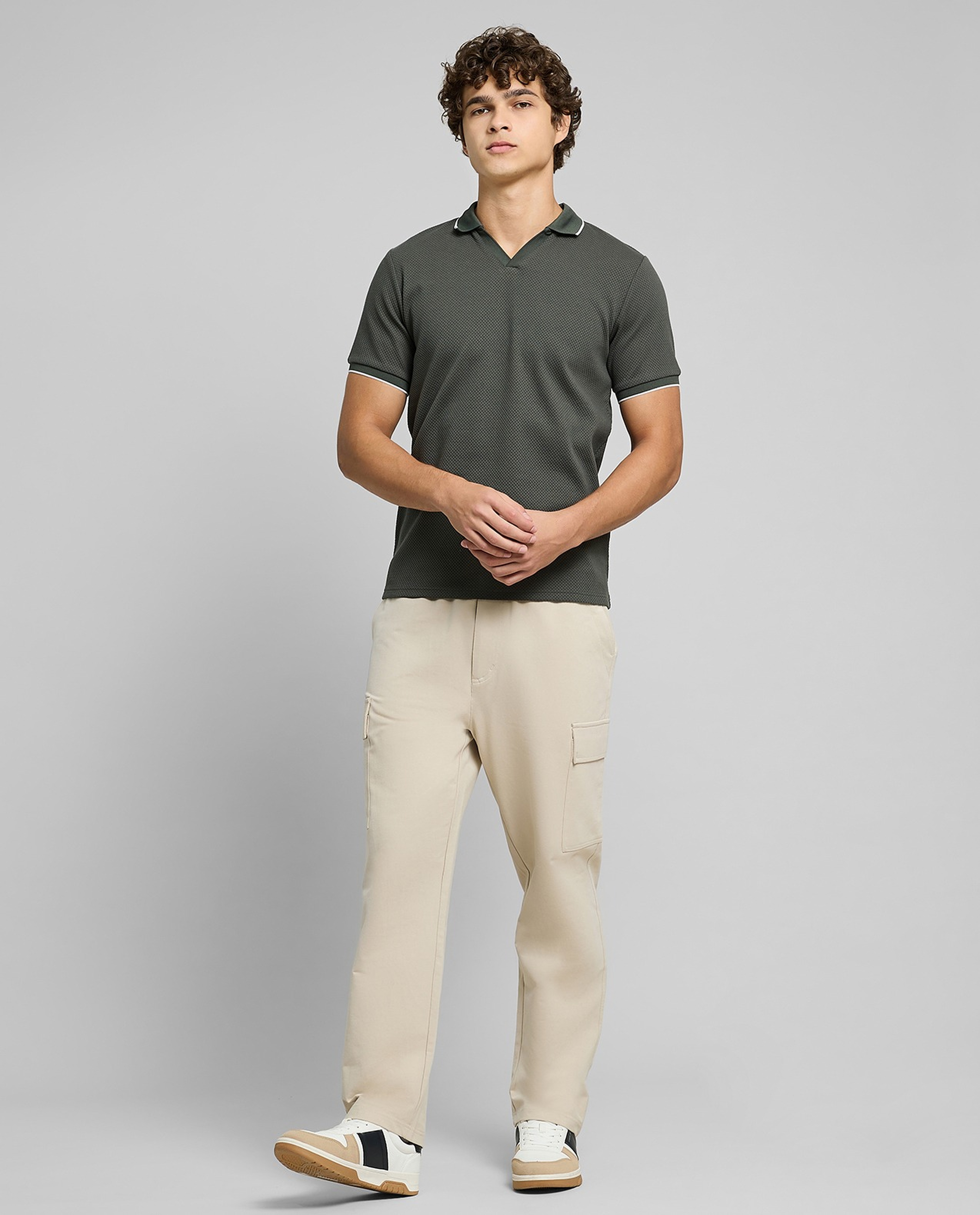 Contrast Trim Polo T-Shirt with Short Sleeves