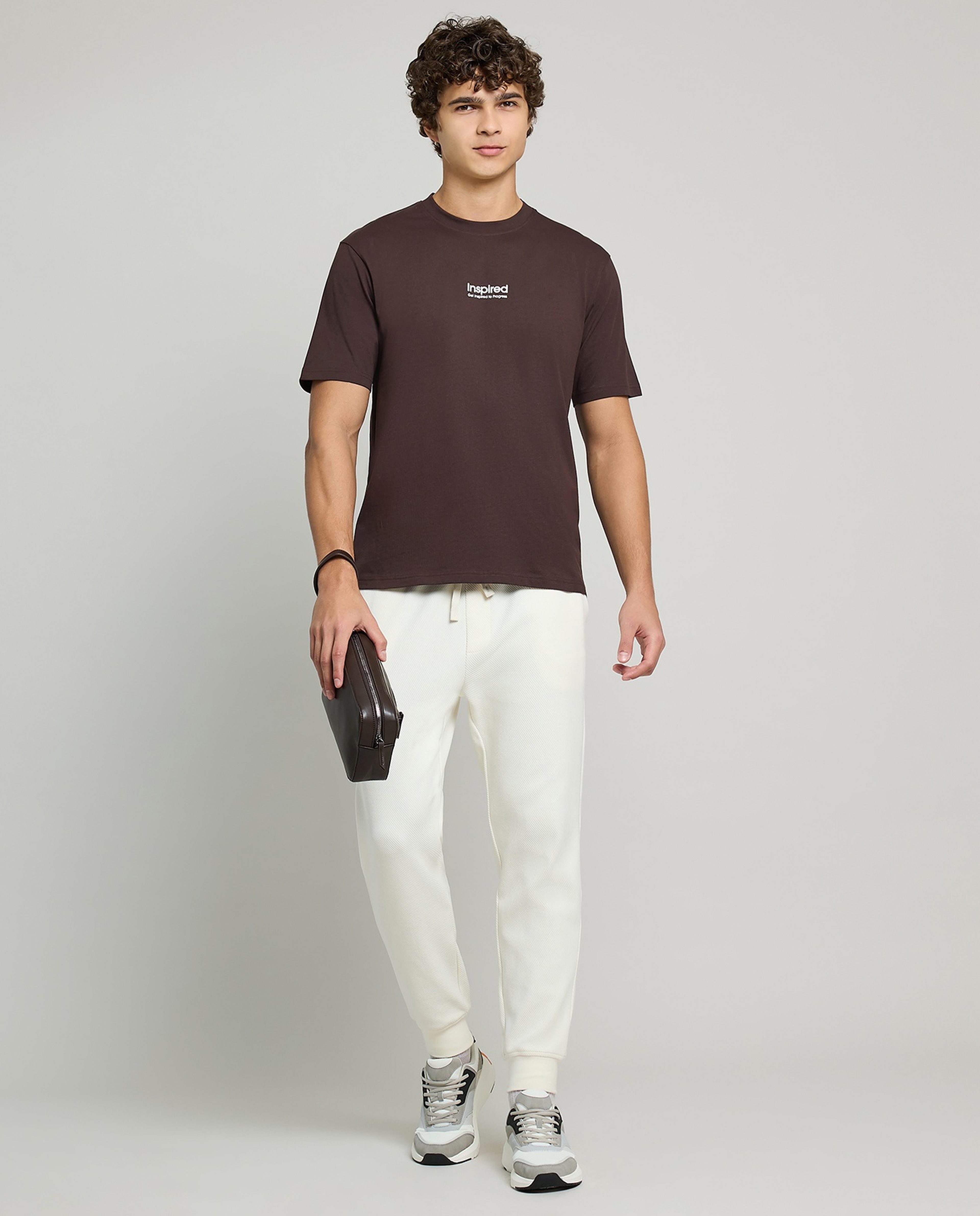 Typography Print T-Shirt with Crew Neck and Short Sleeves