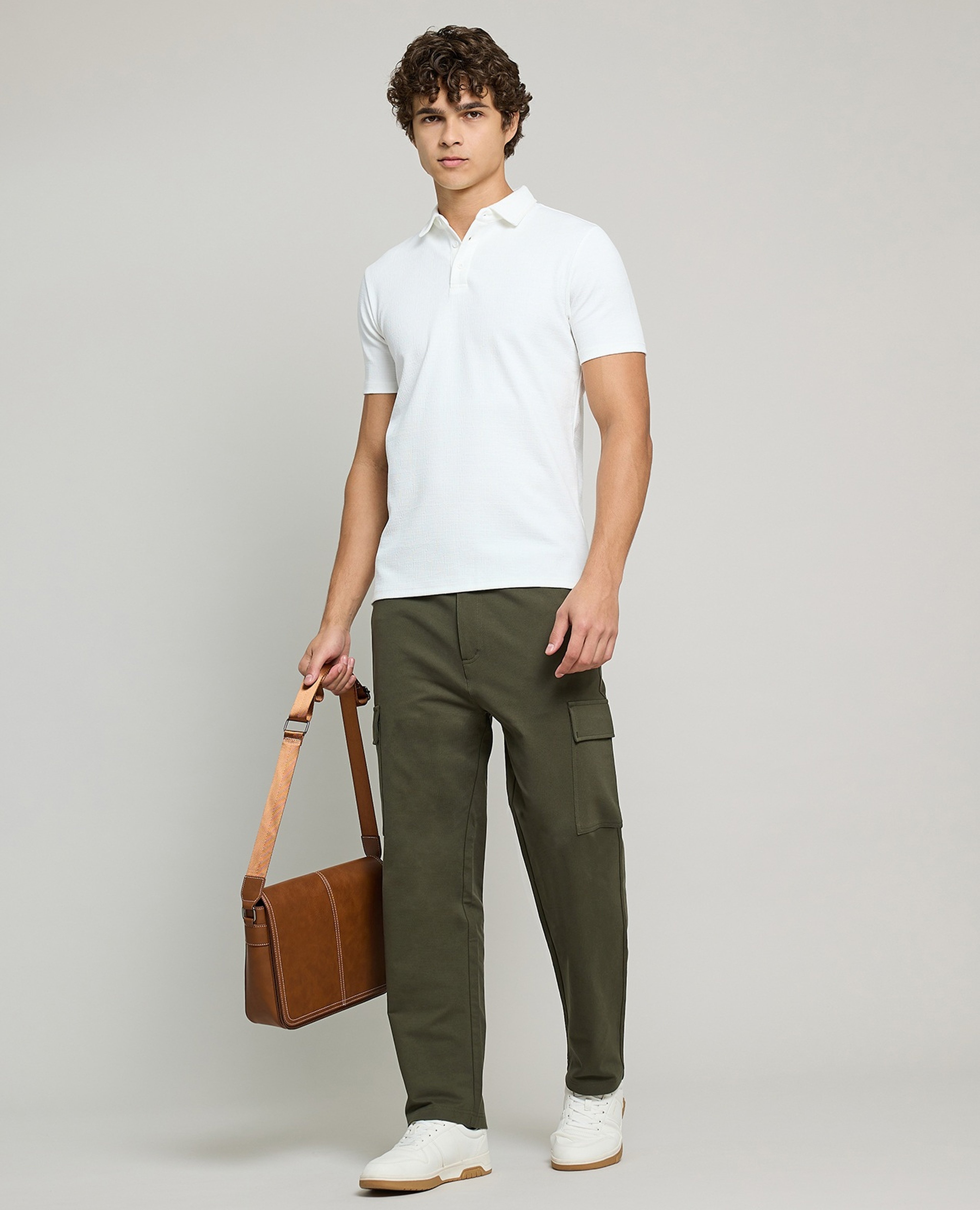 بنطال كارغو سادة برباط على الخصر