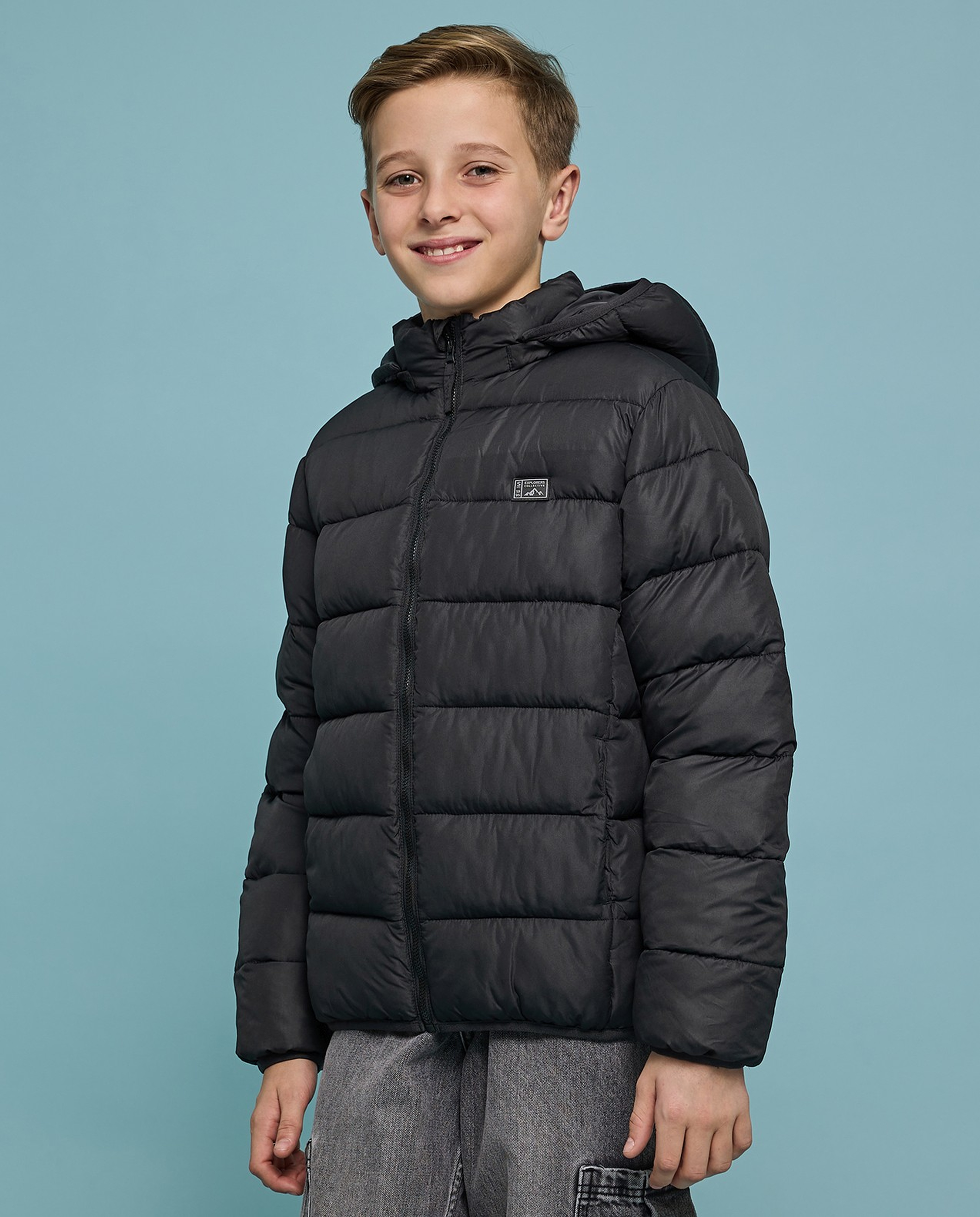 Solid Hooded Jacket with Zipper Closure