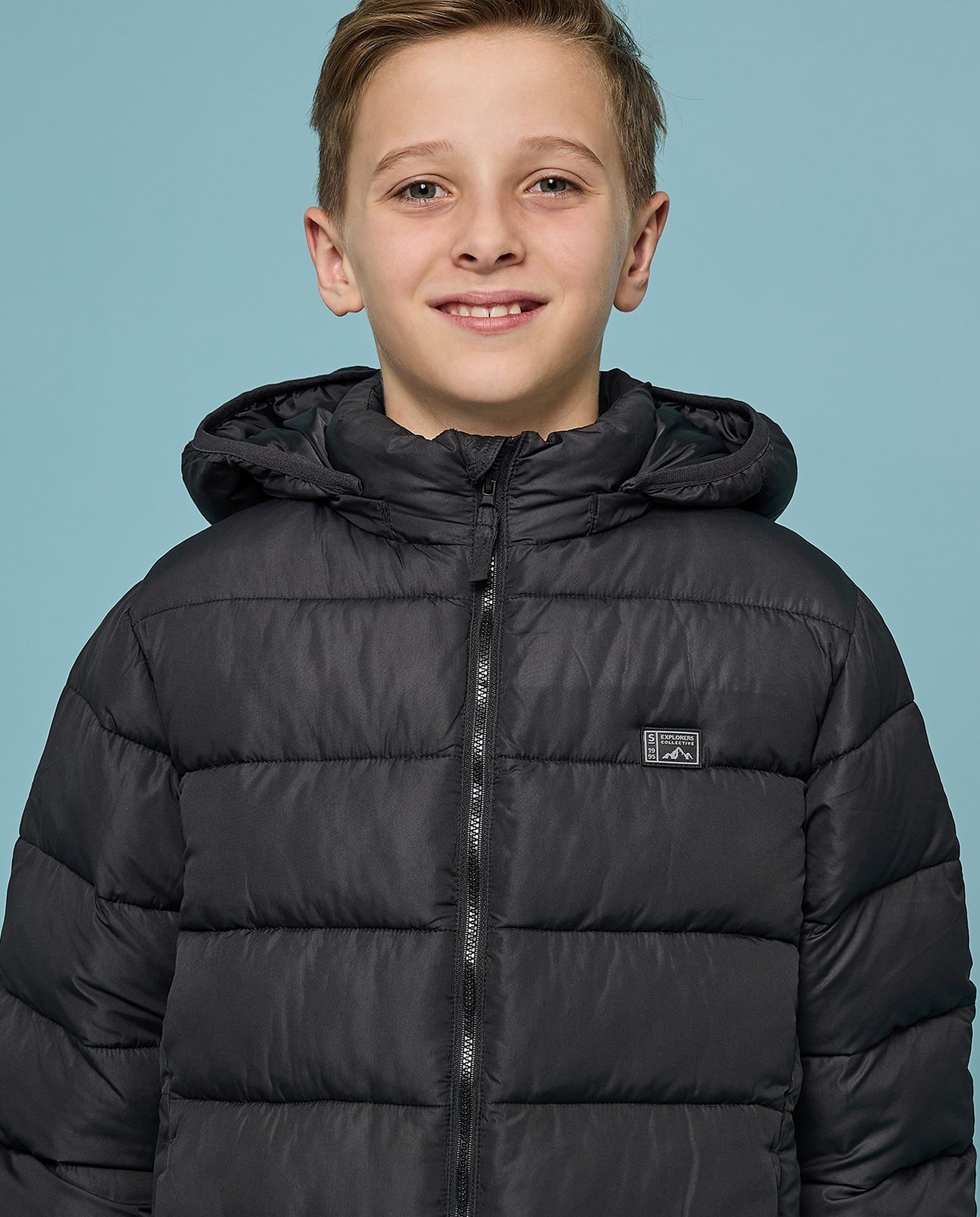 Solid Hooded Jacket with Zipper Closure