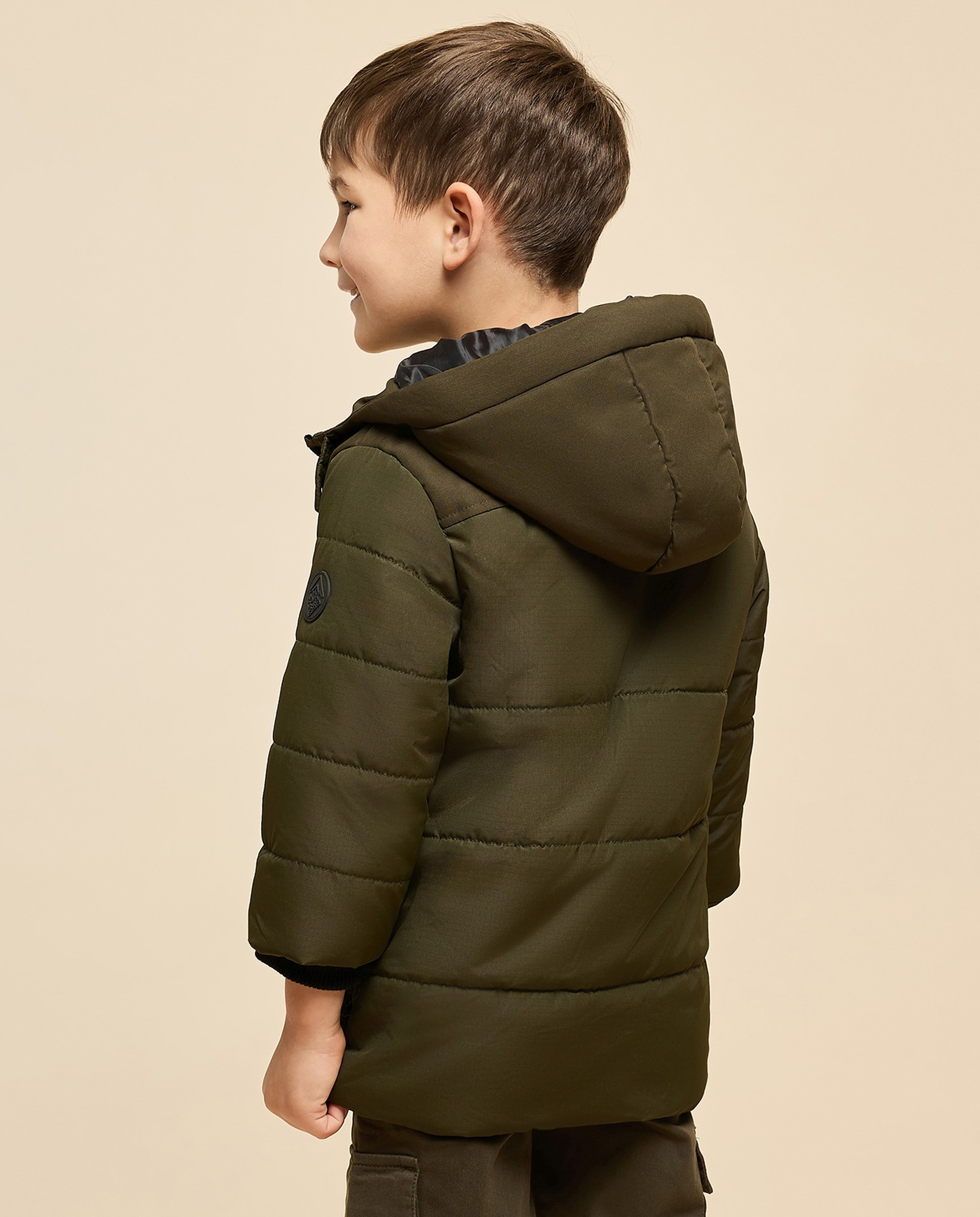 Solid Hooded Jacket with Zipper Closure