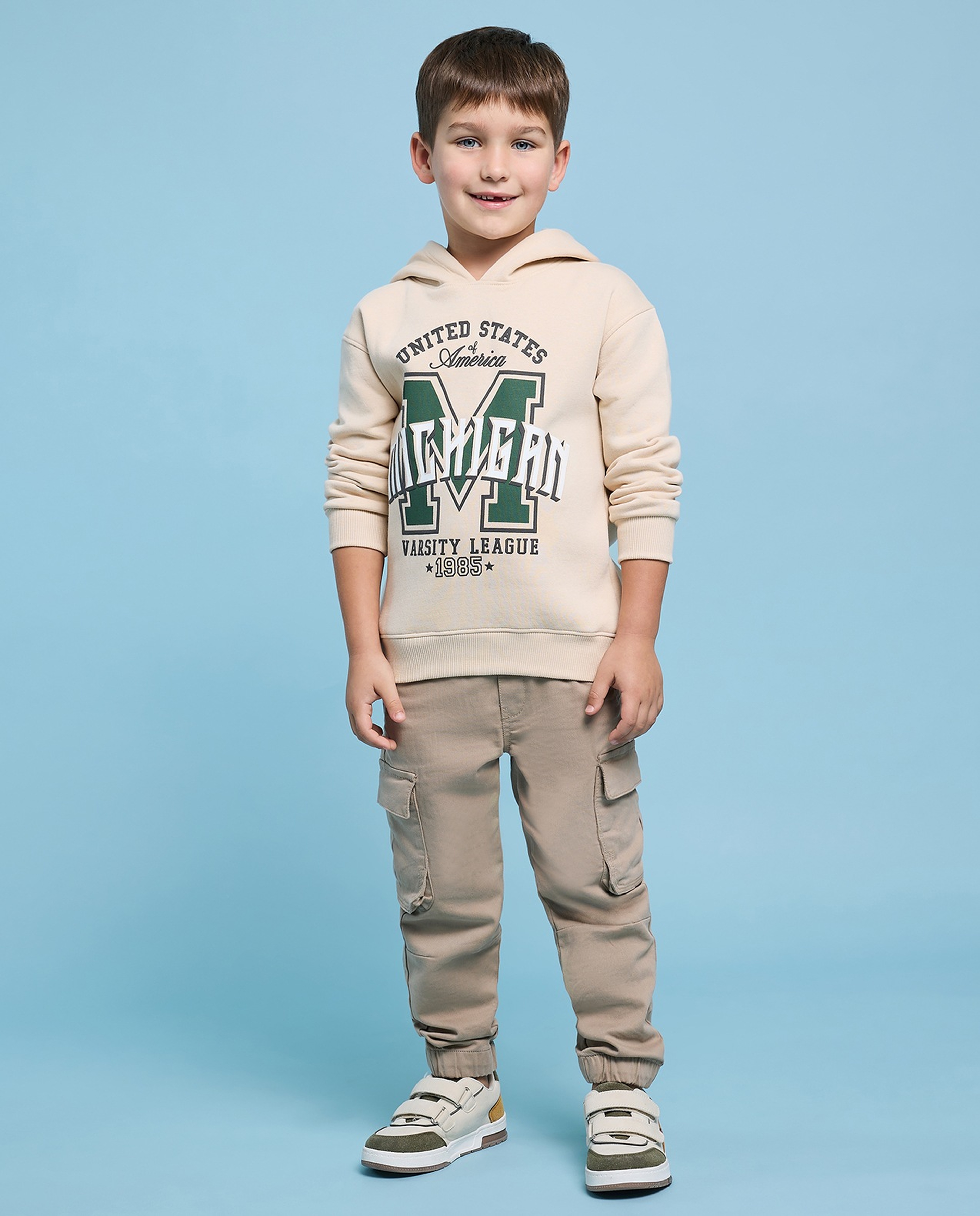 Printed Hoodie with Long Sleeves