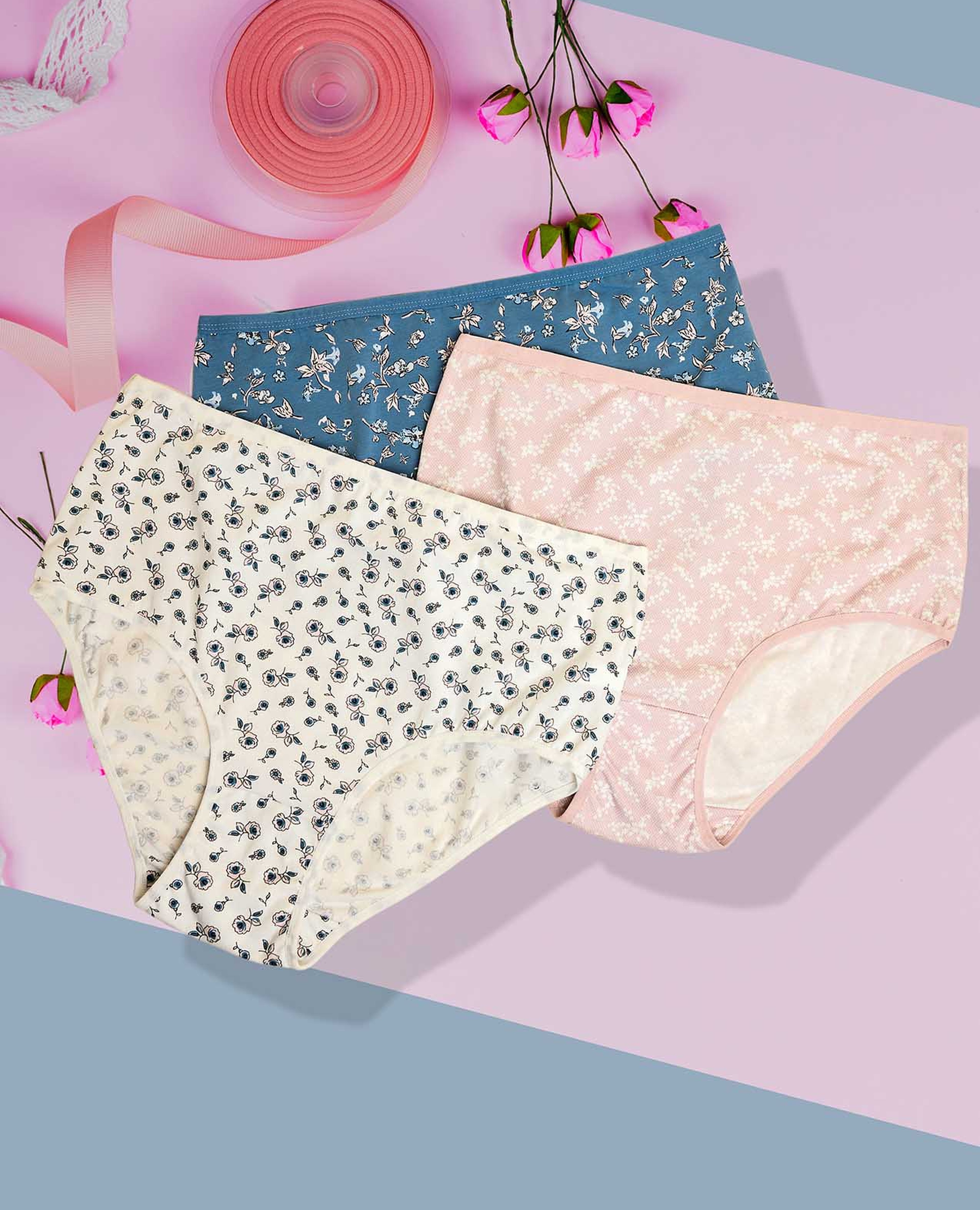 سروال داخلي بطبعة - 3 قطع