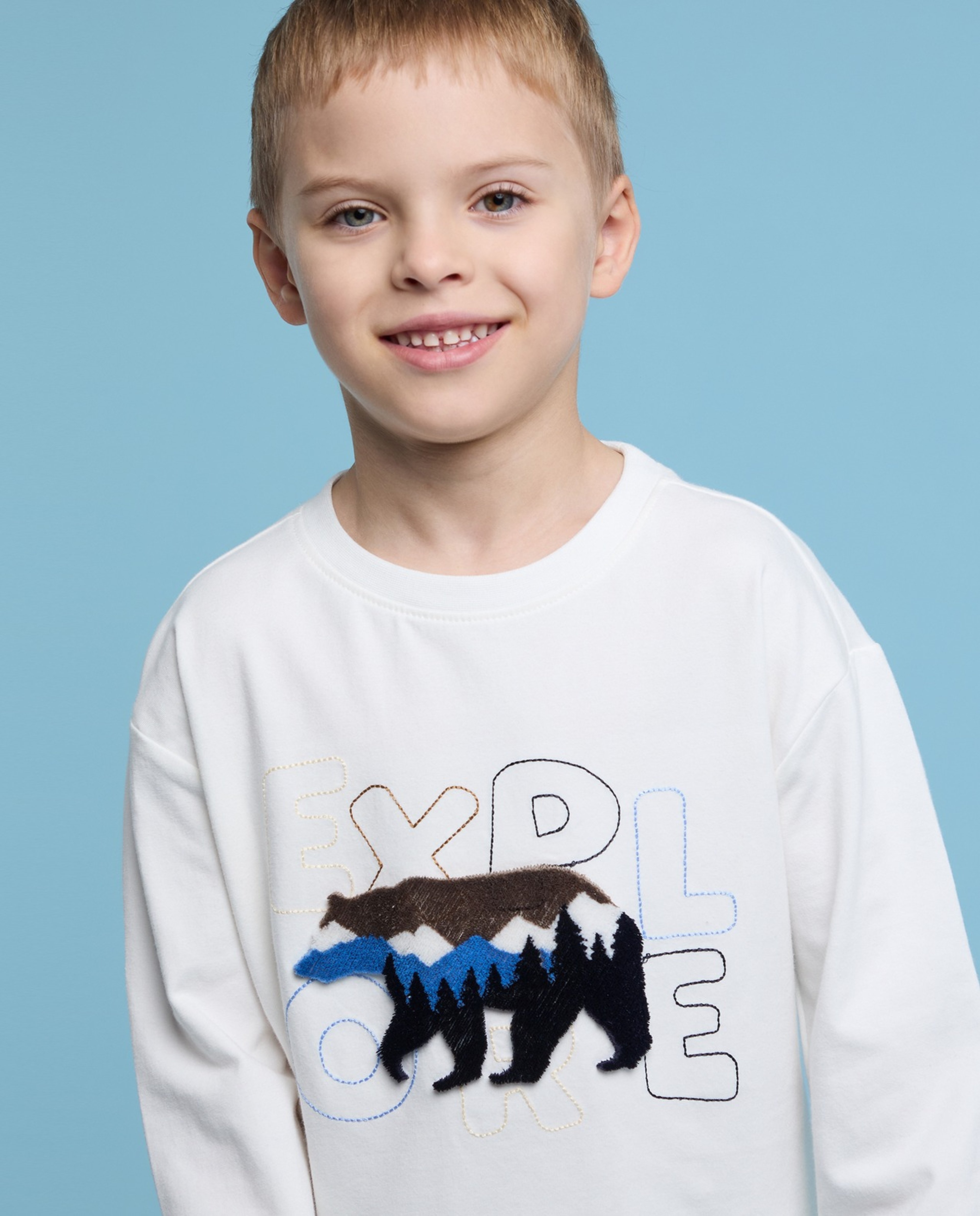 Printed T-Shirt with Crew Neck and Long Sleeves