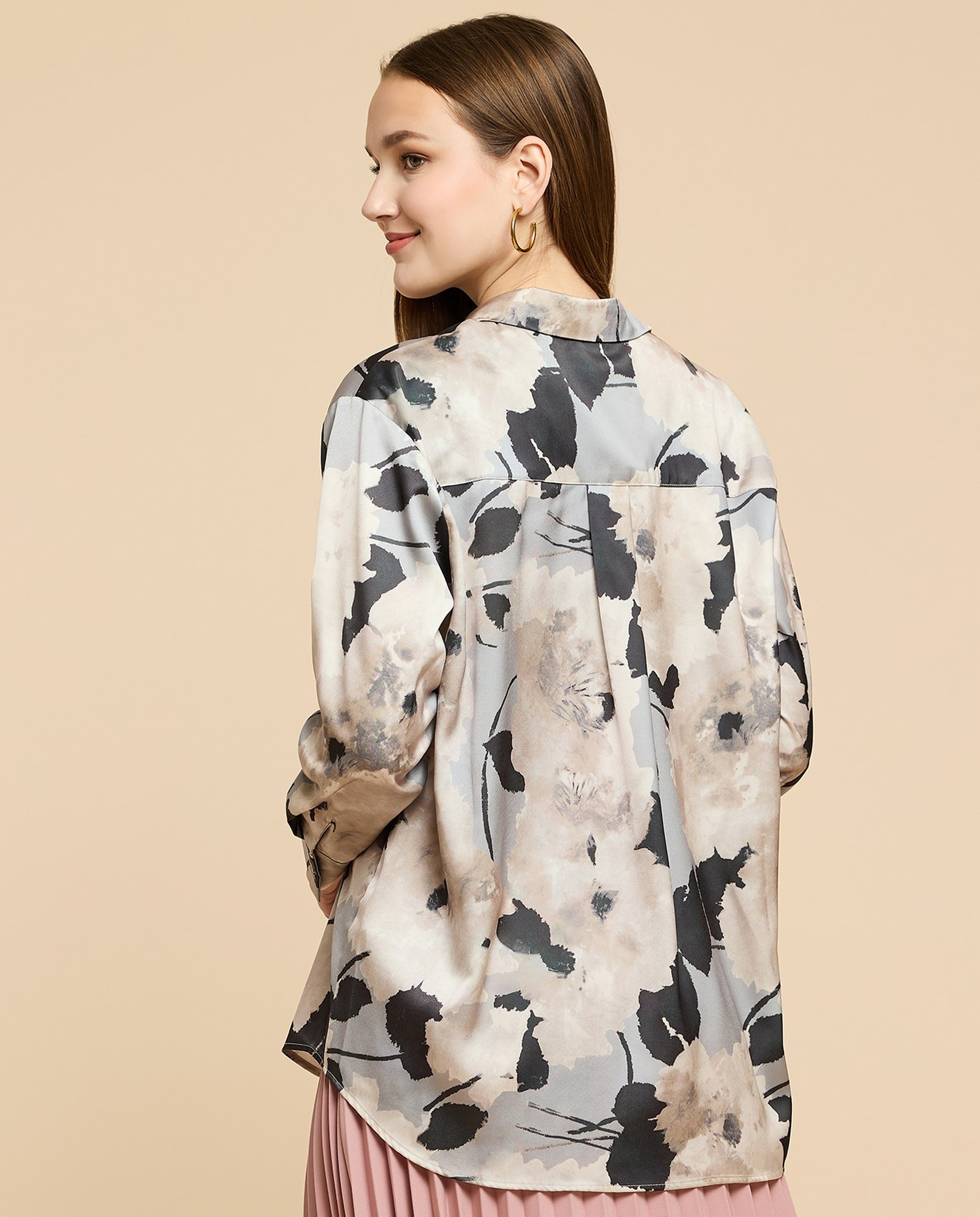 Printed Satin Shirt with Classic Collar and Long Sleeves