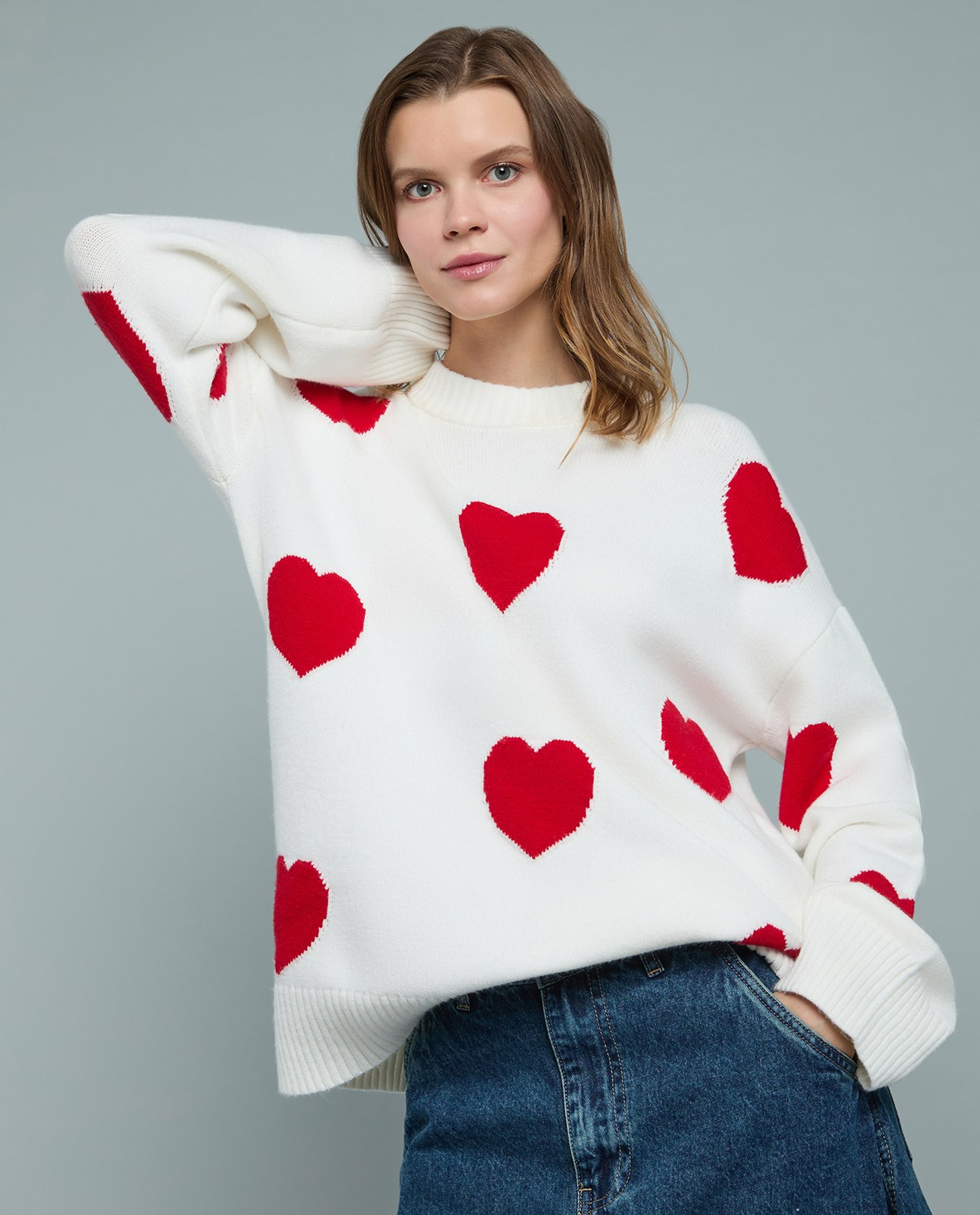 Heart Patterned Sweater with Crew Neck and Long Sleeves