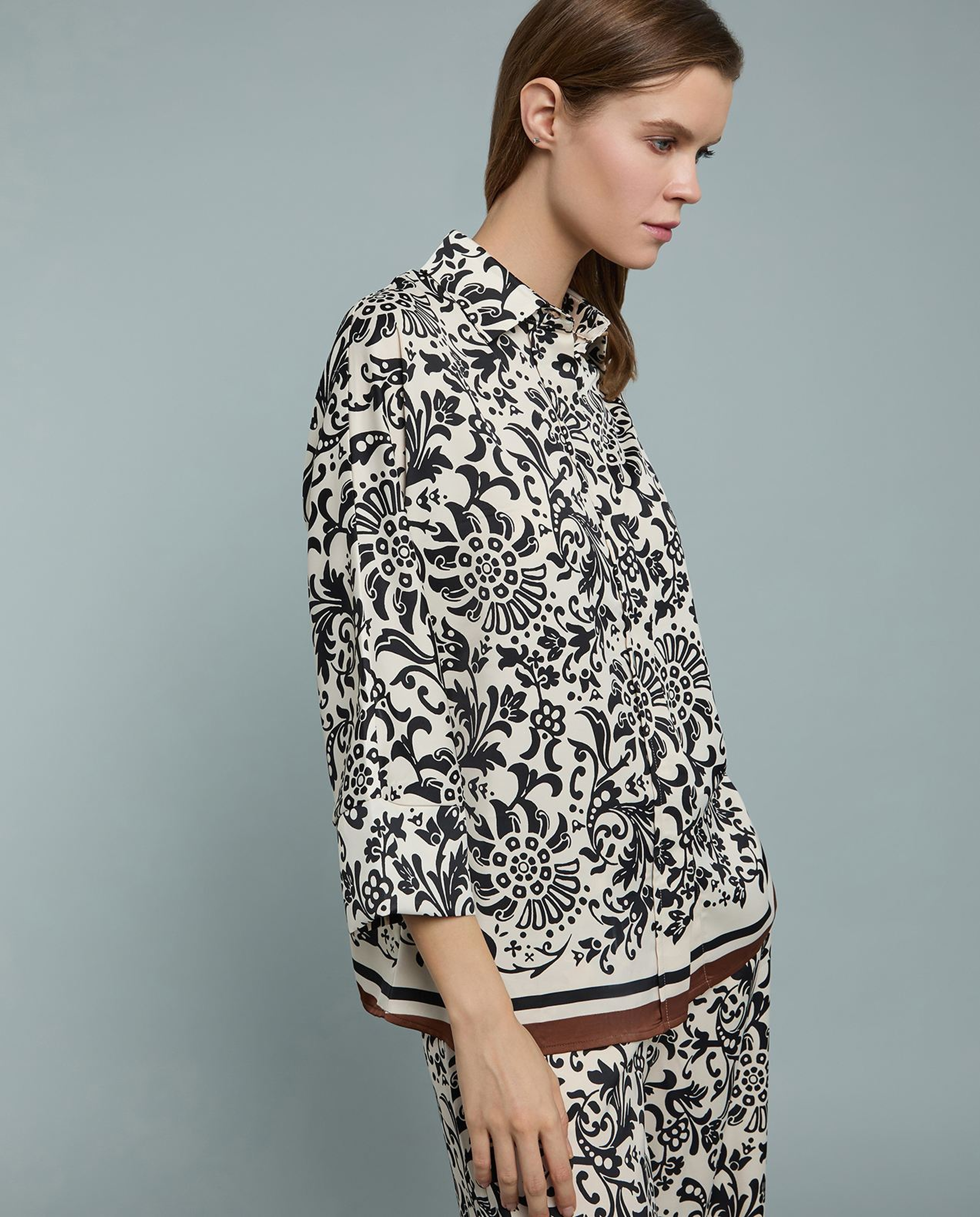 Patterned Shirt with Classic Collar and 3/4 Sleeves