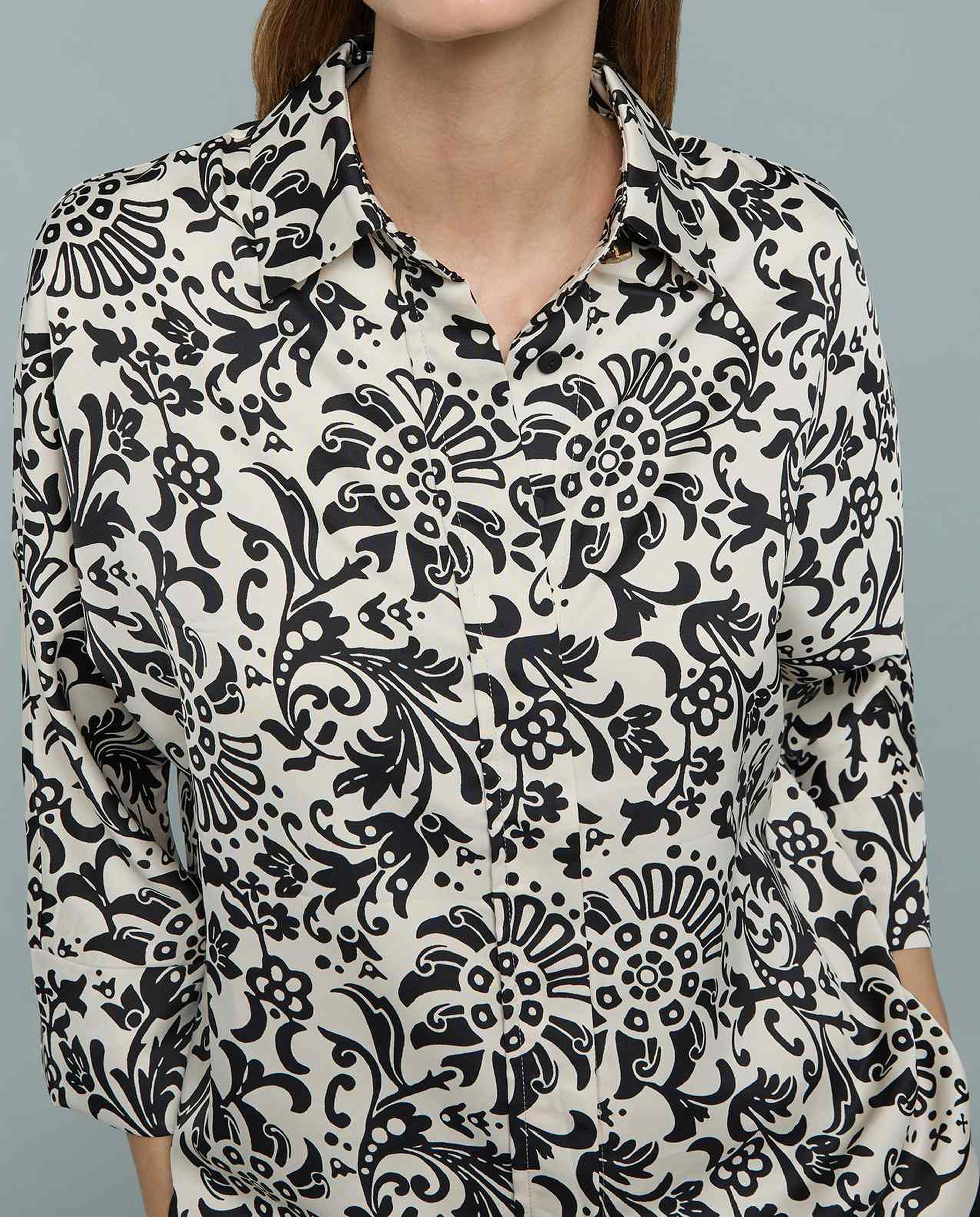 Patterned Shirt with Classic Collar and 3/4 Sleeves