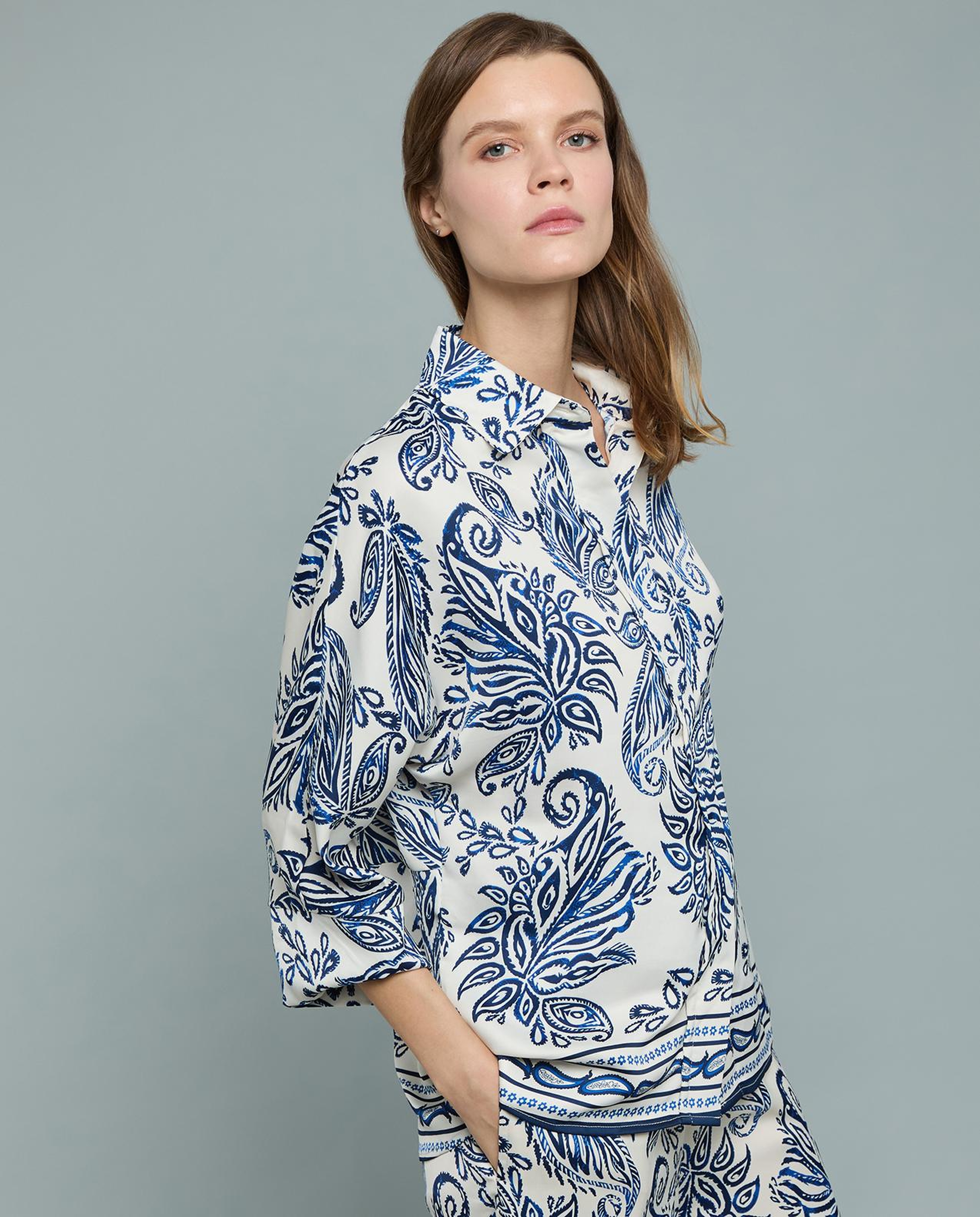 Patterned Shirt with Classic Collar and 3/4 Sleeves