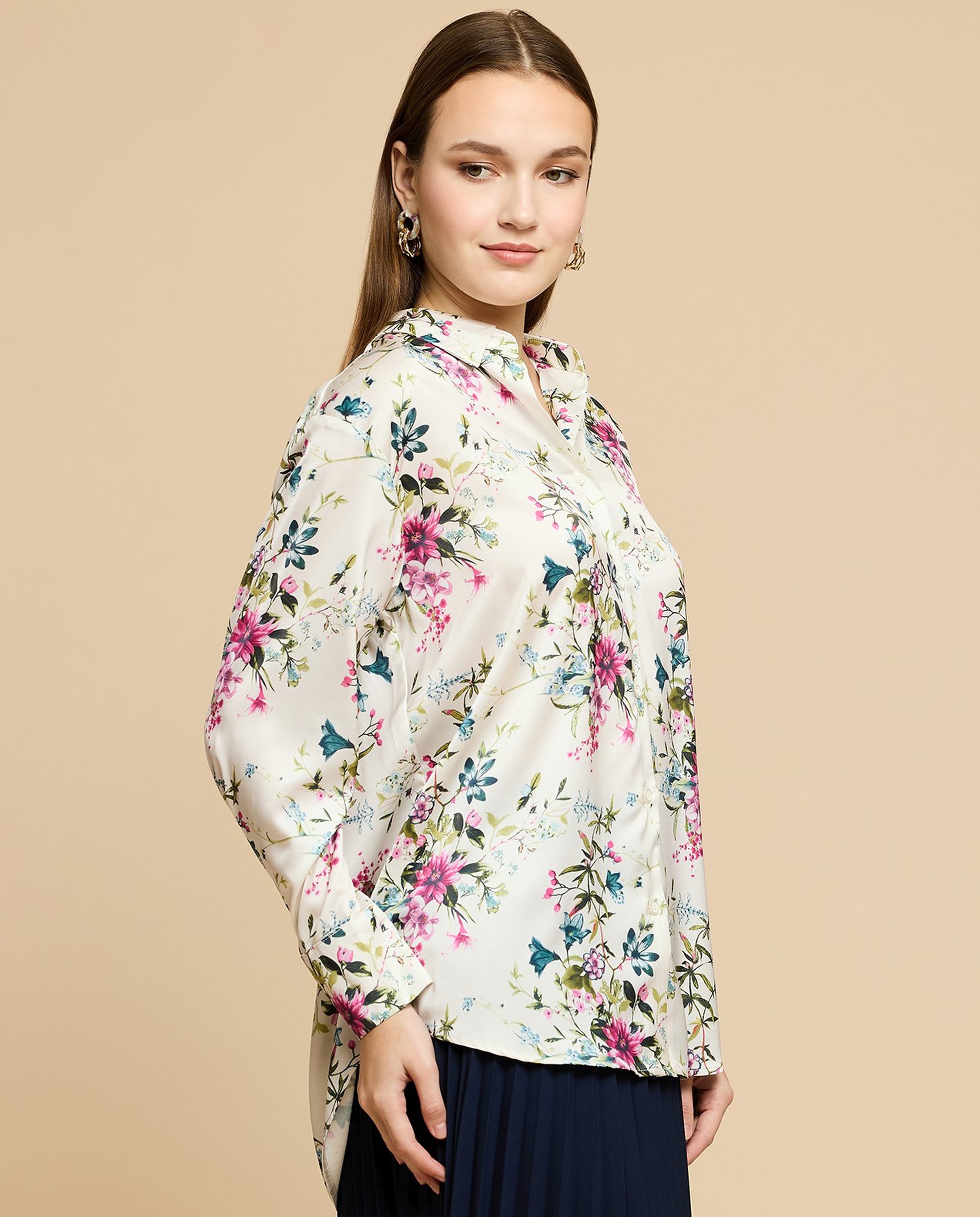Printed Satin Shirt with Classic Collar and Long Sleeves