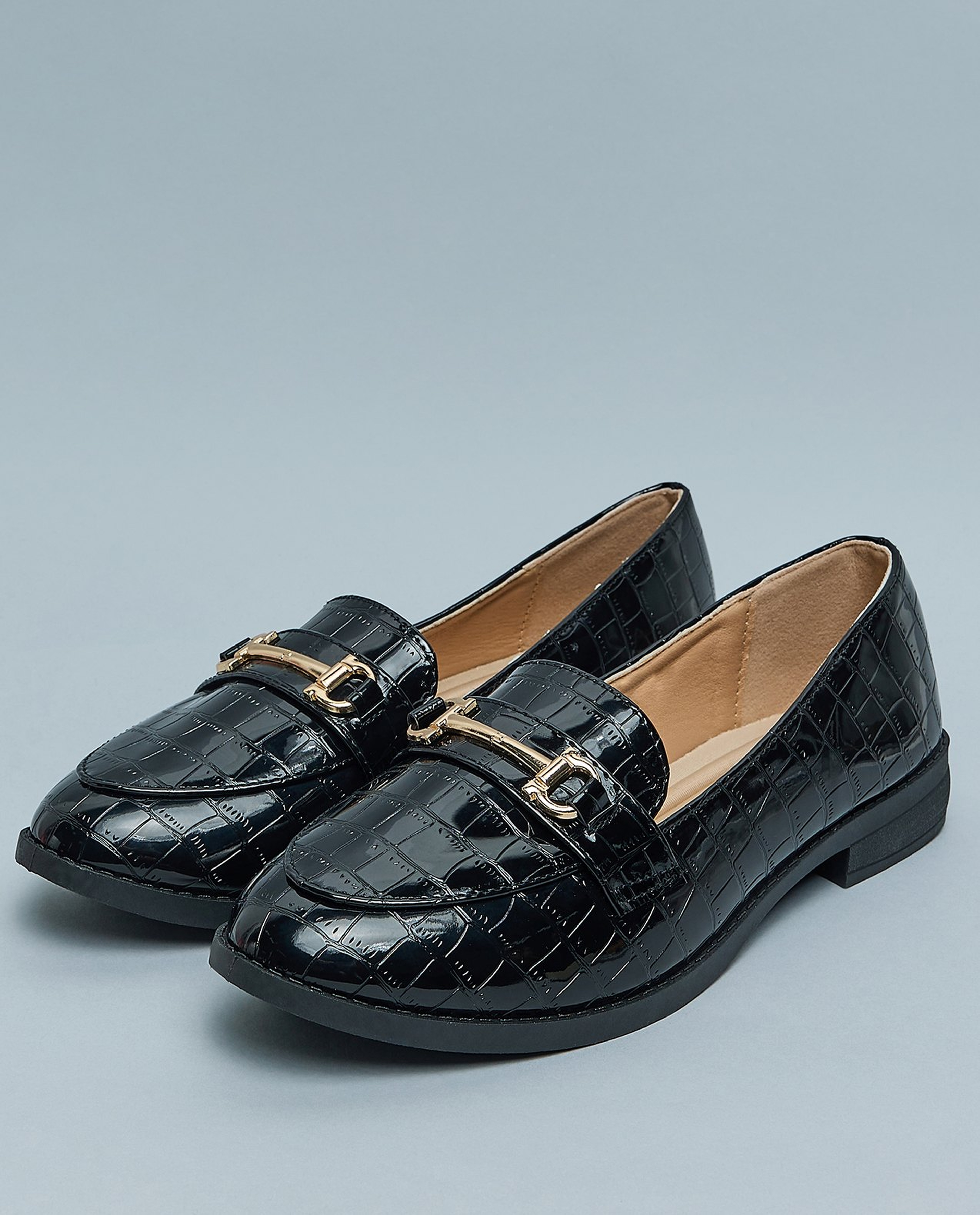 لوفر هورس بيت