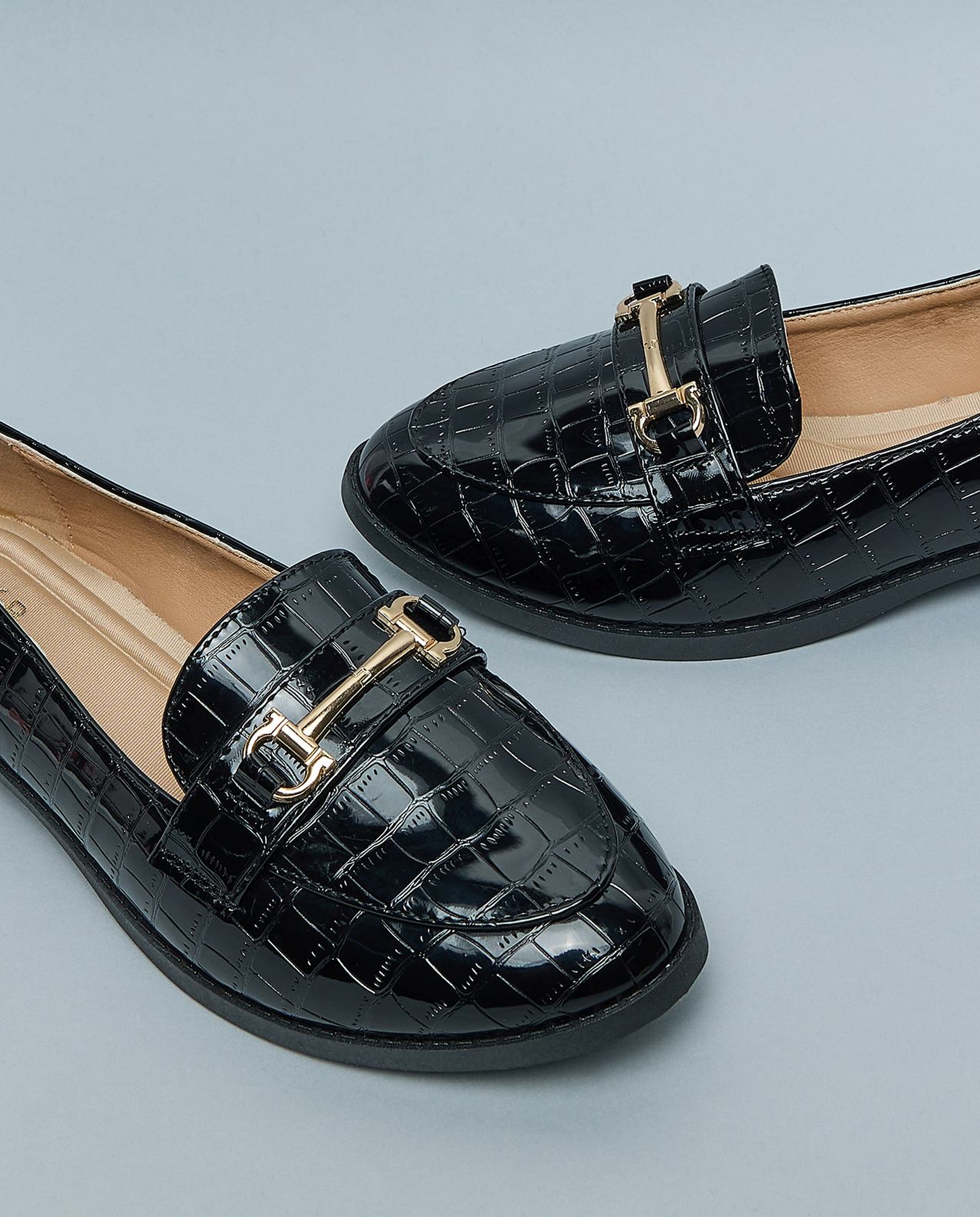 لوفر هورس بيت