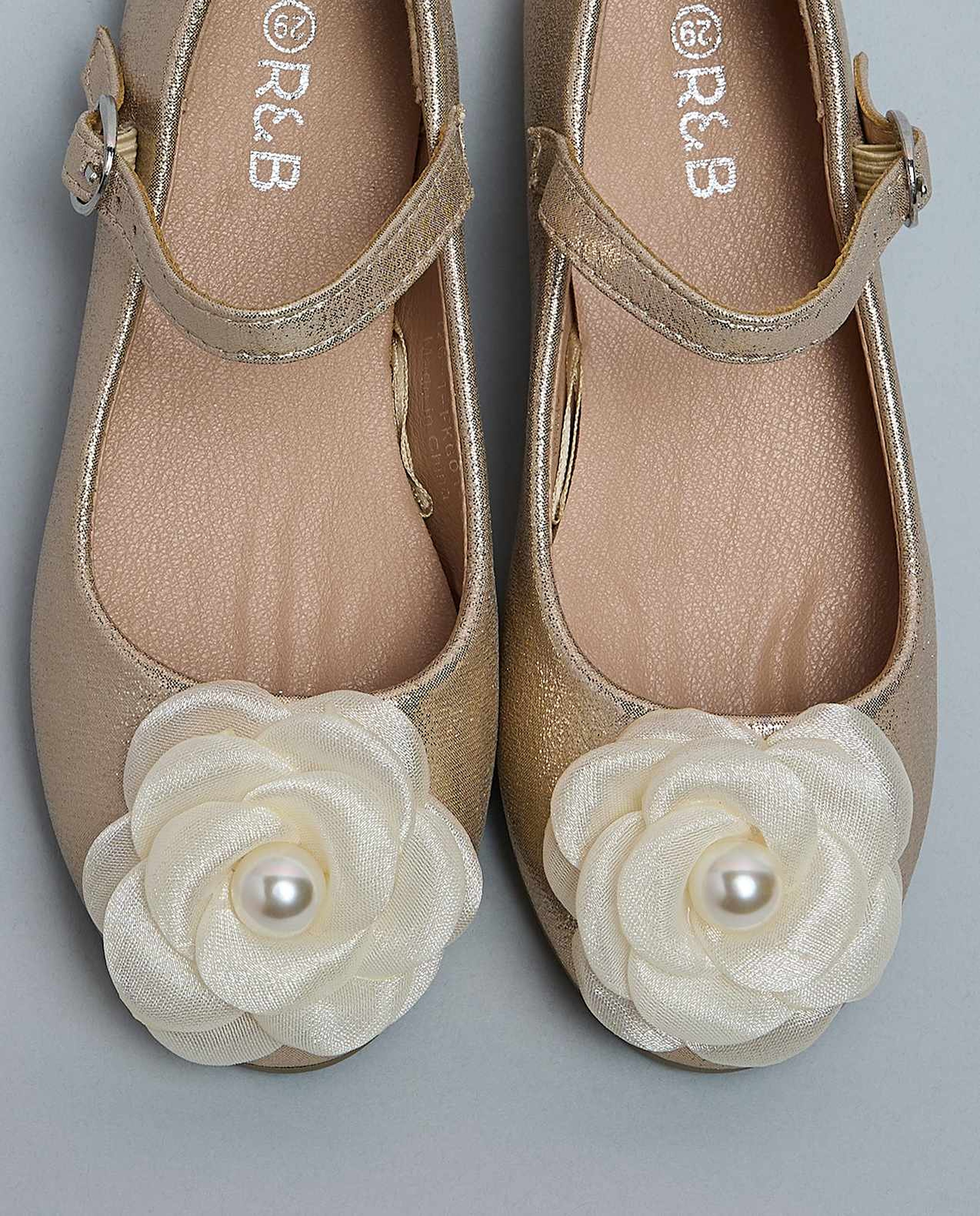 Rose Appliqued Mary Jane Shoes