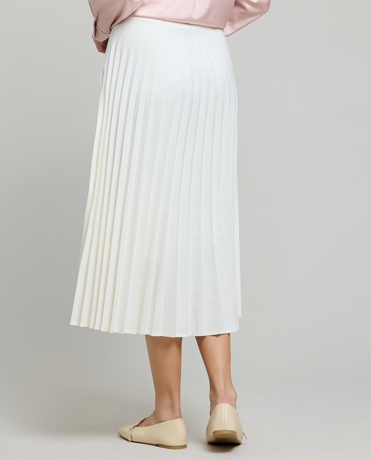 Pleated Midi Skirt with Elastic Waist