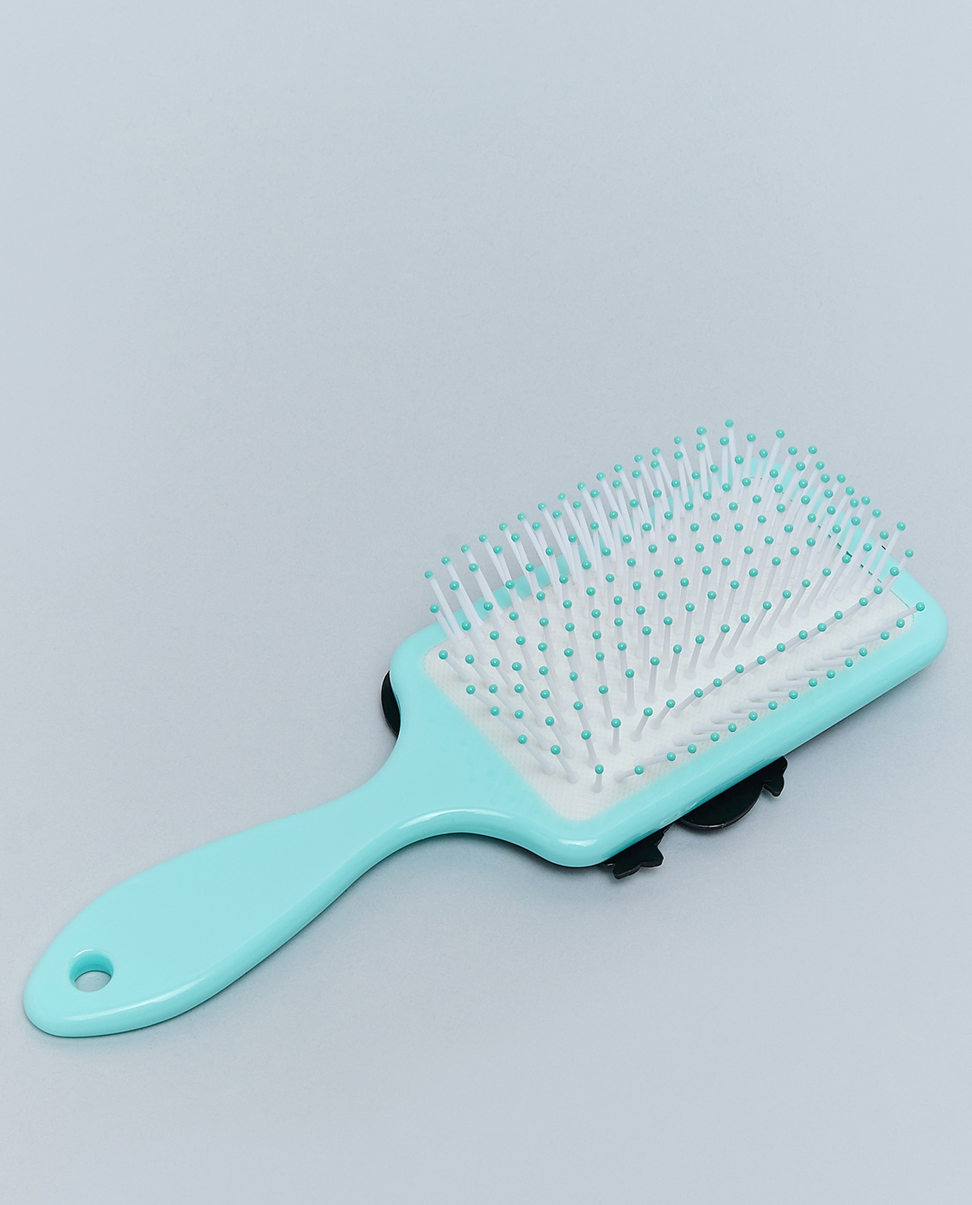 Jasmine Paddle Brush