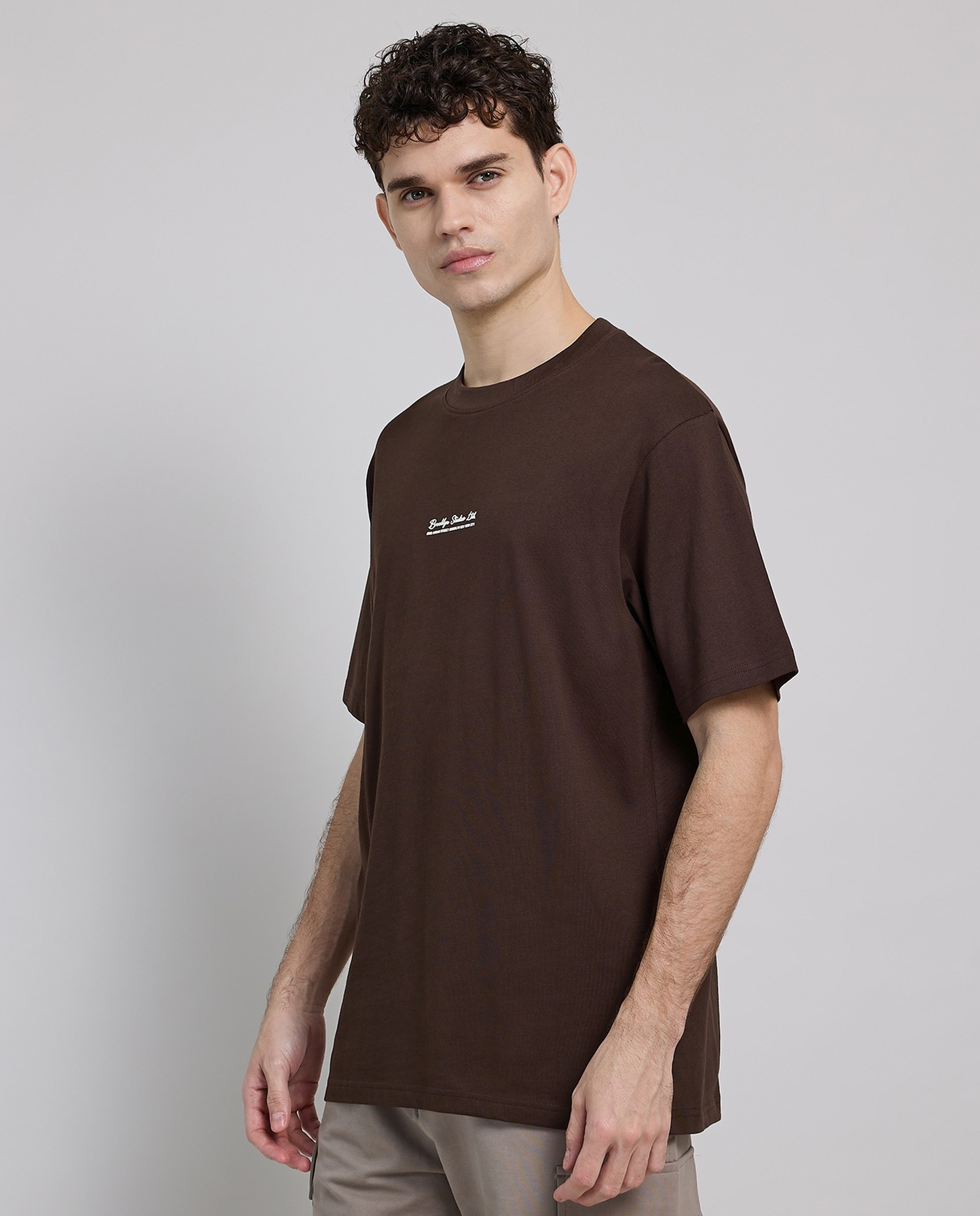 Typography Print T-Shirt with Crew Neck and Short Sleeves