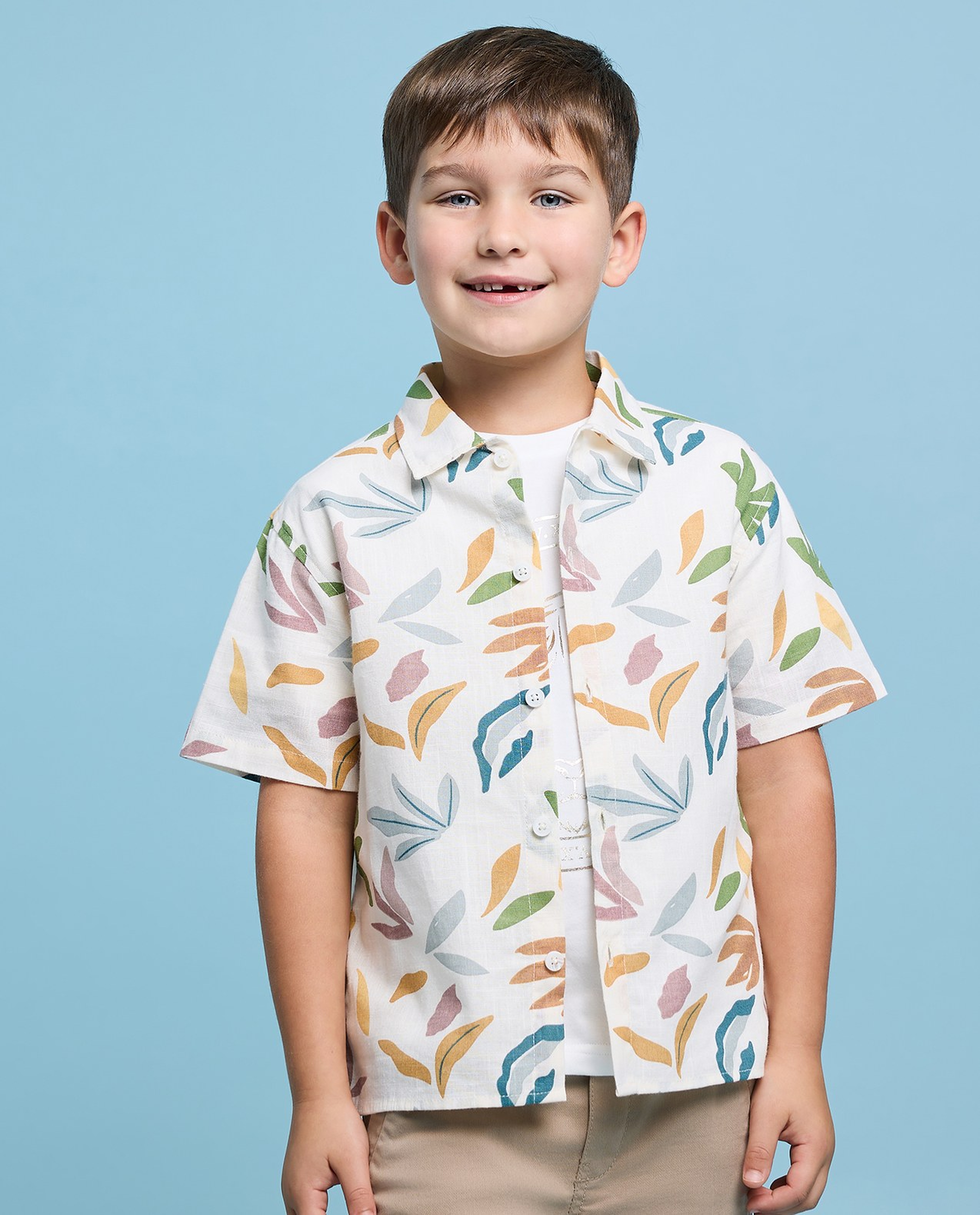 Printed Shirt with Classic Collar and Short Sleeves