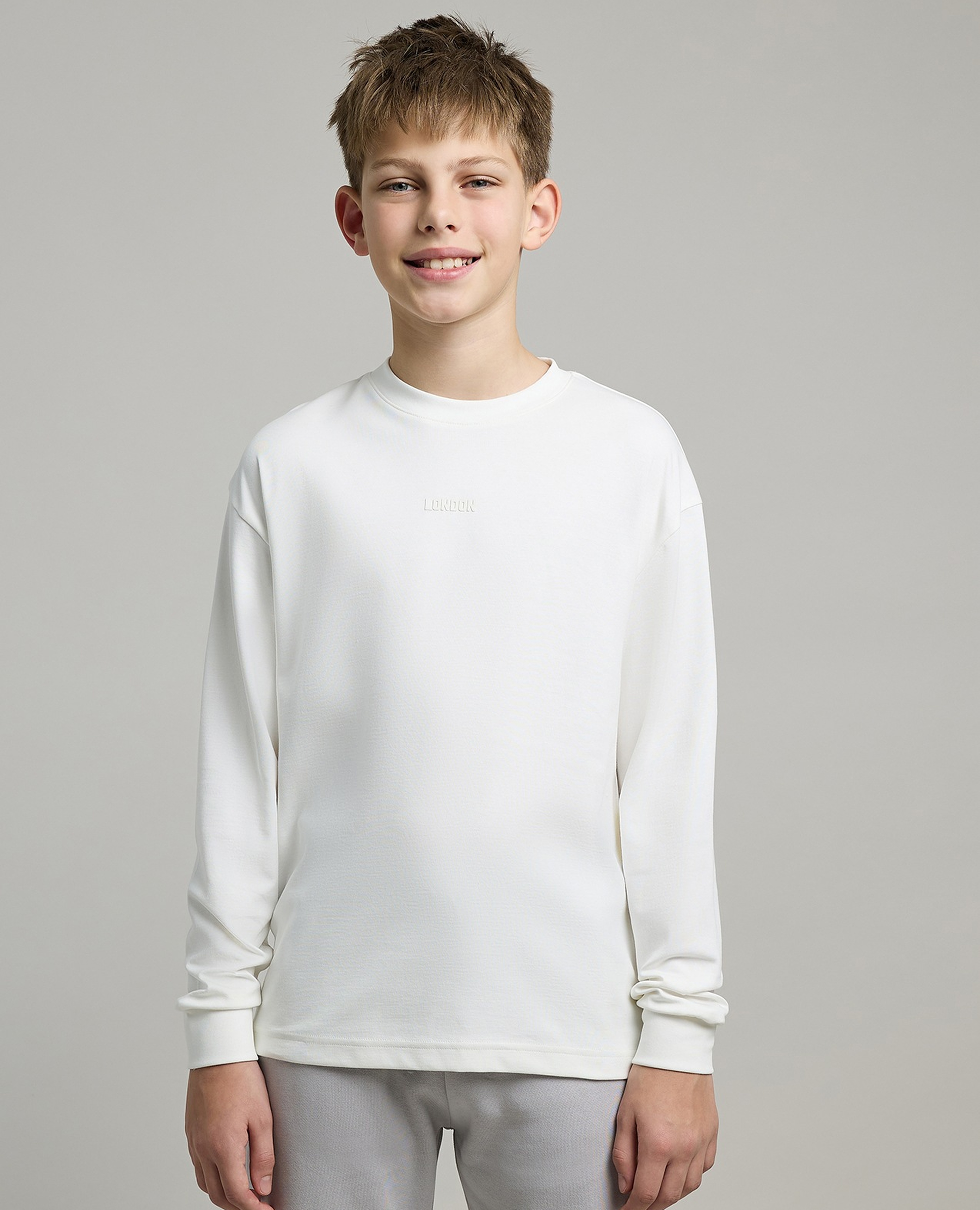 تيشيرت كم طويل بطبعة برقبة مستديرة